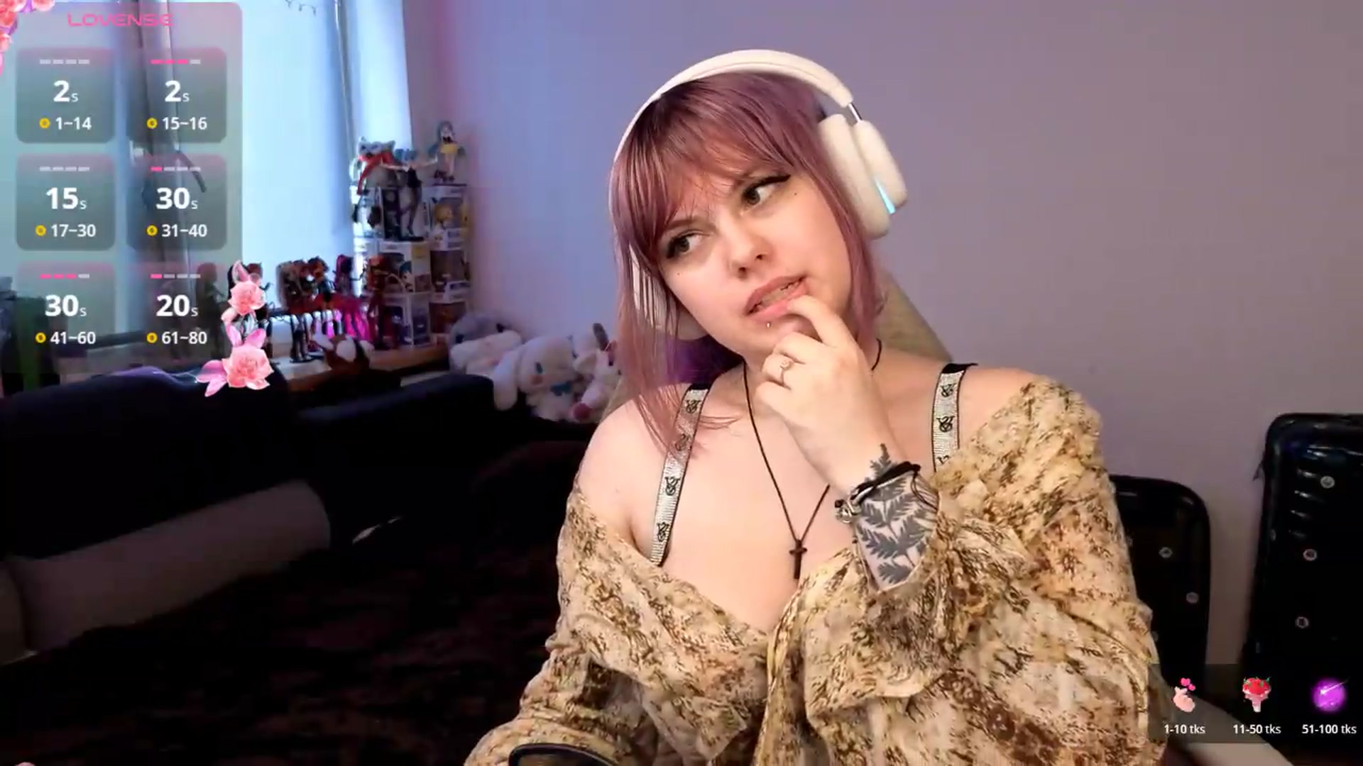 Gallery image thumbnail from LovelyKriss's myfreecams stream on, 08/23/2026, 11:02 image 20 of 20