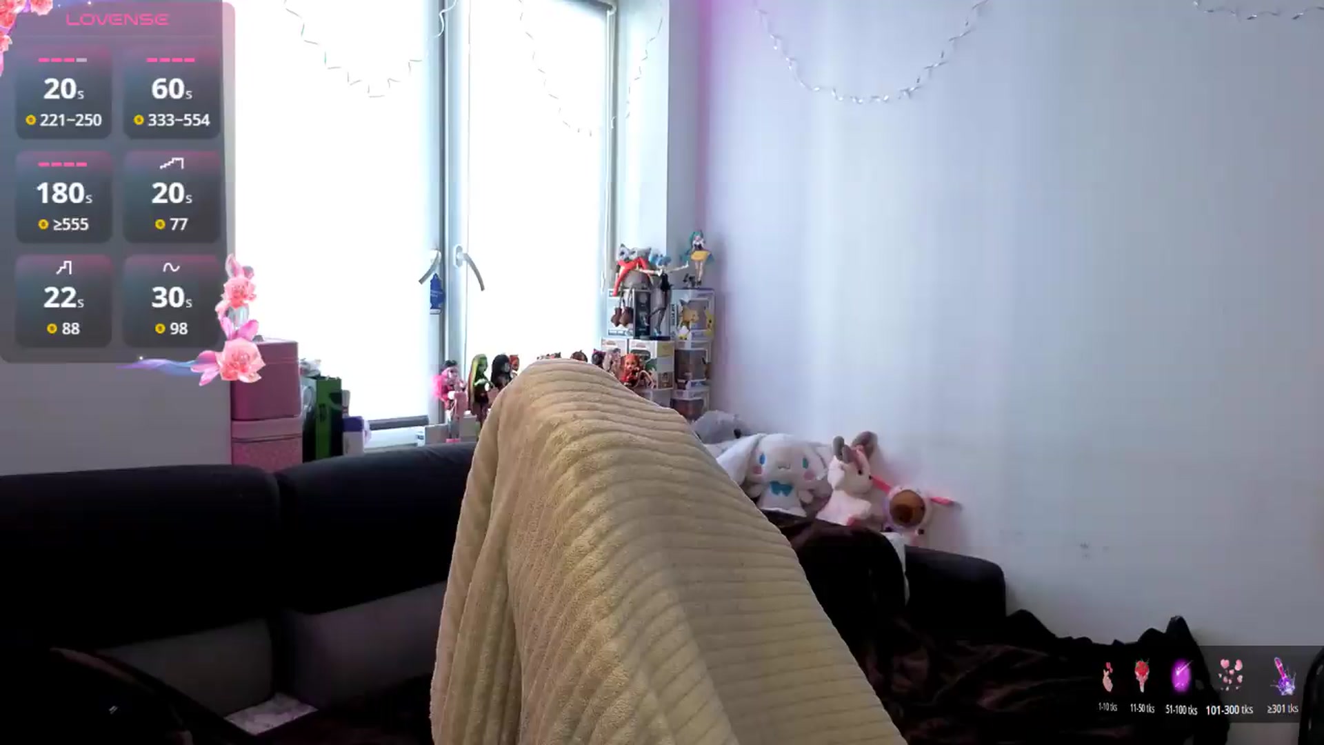 Gallery image thumbnail from LovelyKriss's myfreecams stream on, 08/24/2026, 10:34 image 4 of 20
