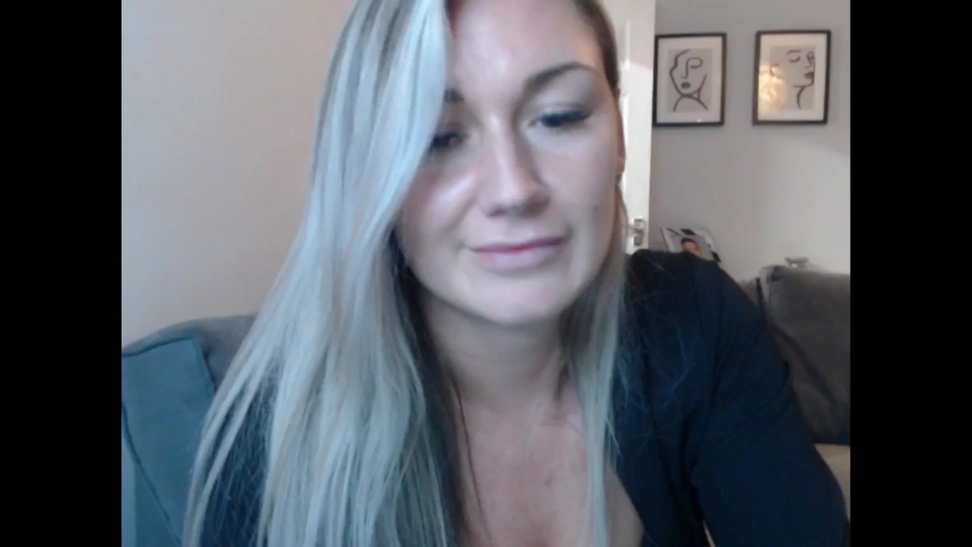 Gallery image thumbnail from LovelyLucy25's myfreecams stream on, 09/24/2024, 20:33 image 15 of 20