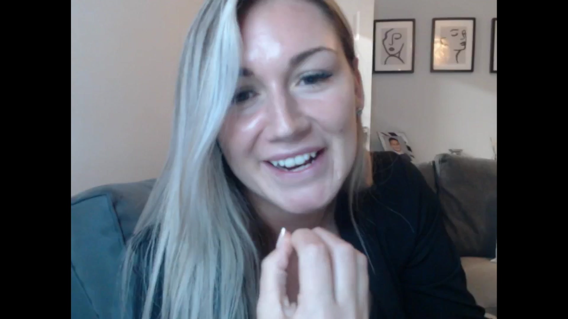 Gallery image thumbnail from LovelyLucy25's myfreecams stream on, 09/24/2024, 20:33 image 7 of 20