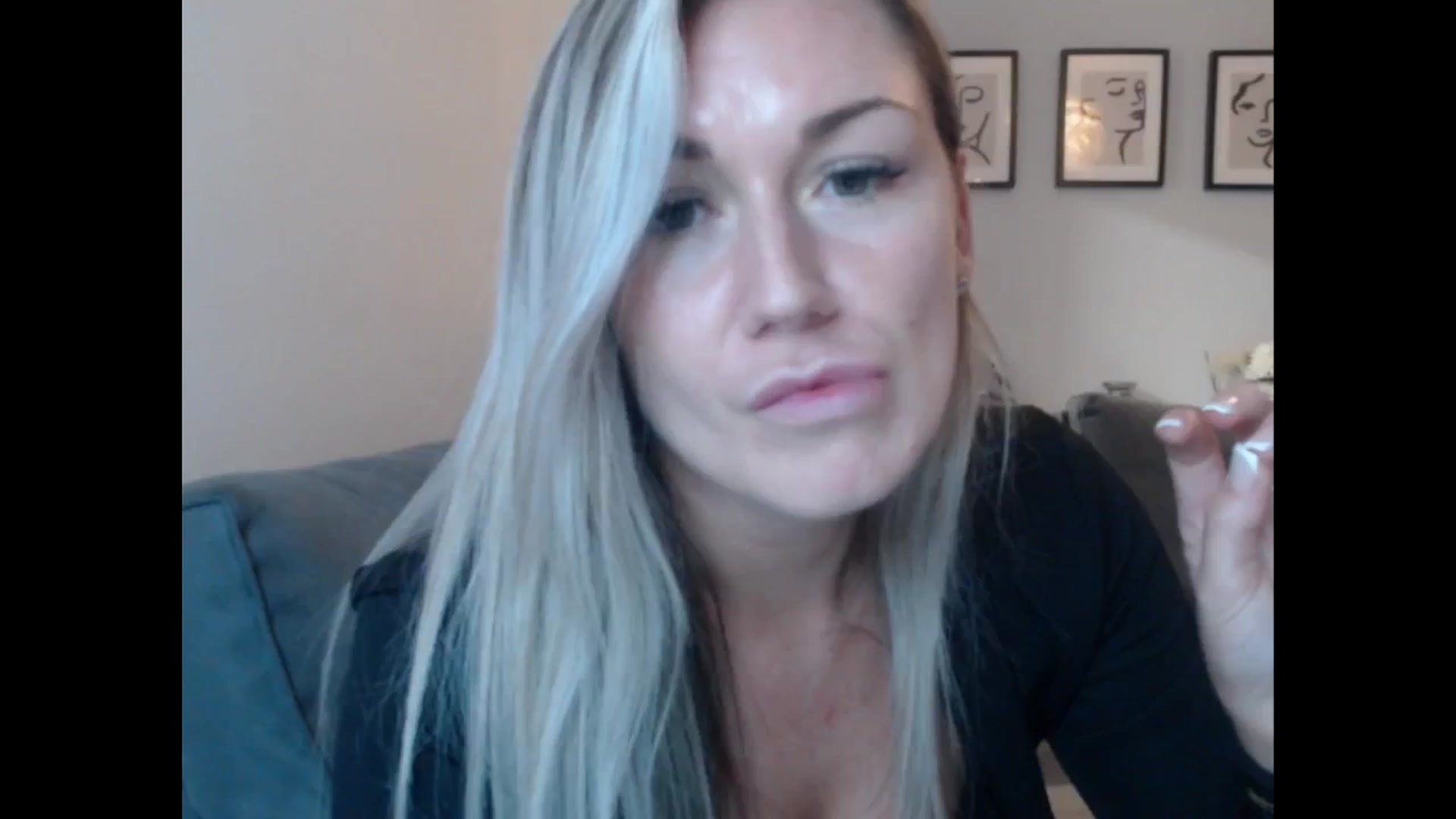 Gallery image thumbnail from LovelyLucy25's myfreecams stream on, 09/24/2024, 20:33 image 2 of 20