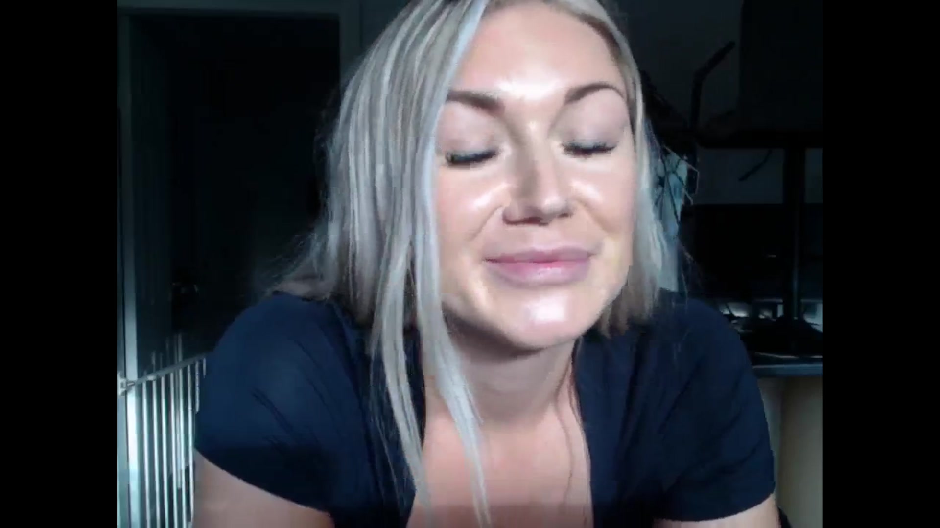 Gallery image thumbnail from LovelyLucy25's myfreecams stream on, 10/10/2024, 09:09 image 18 of 20