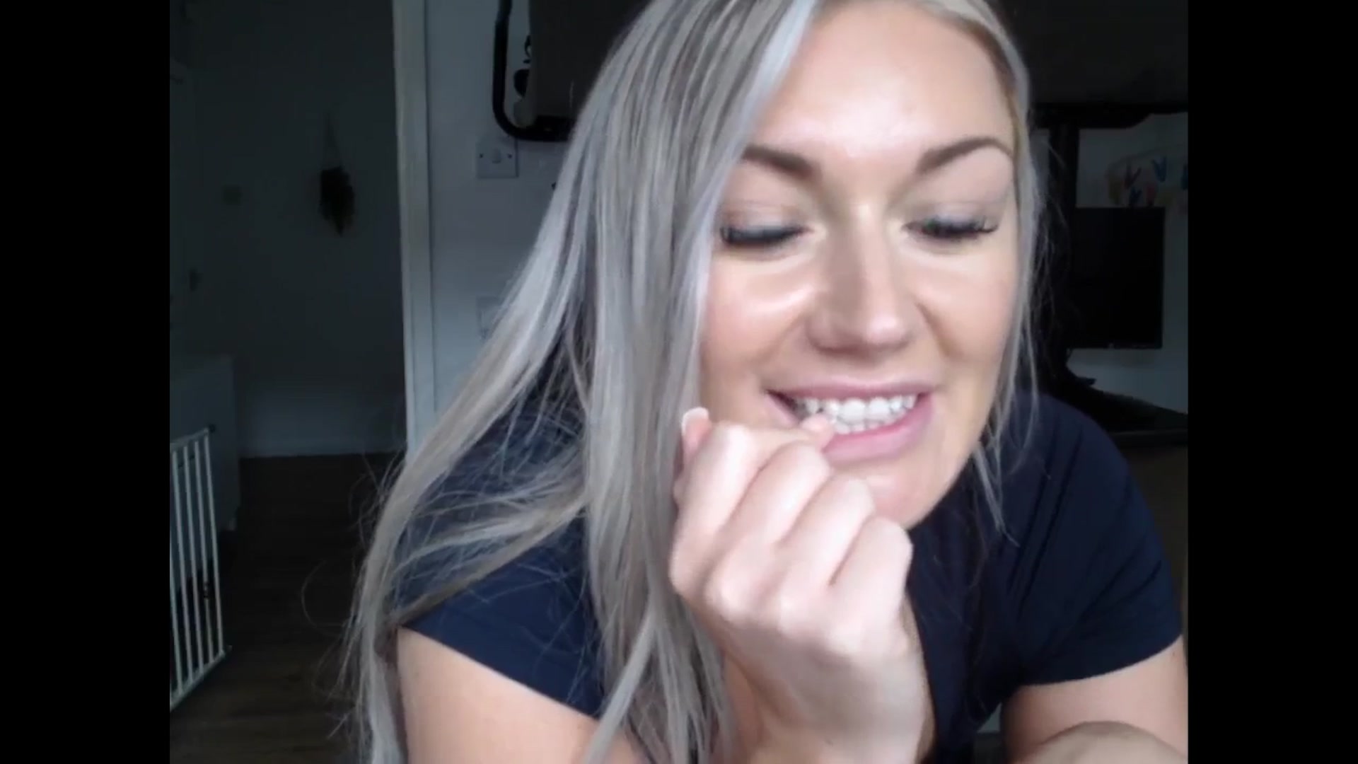 Gallery image thumbnail from LovelyLucy25's myfreecams stream on, 10/10/2024, 10:16 image 18 of 20