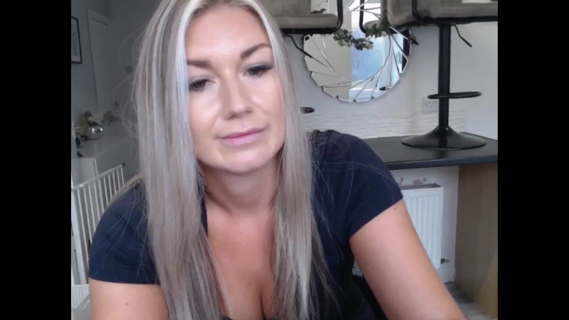 Gallery image thumbnail from LovelyLucy25's myfreecams stream on, 11/01/2024, 13:20 image 19 of 20