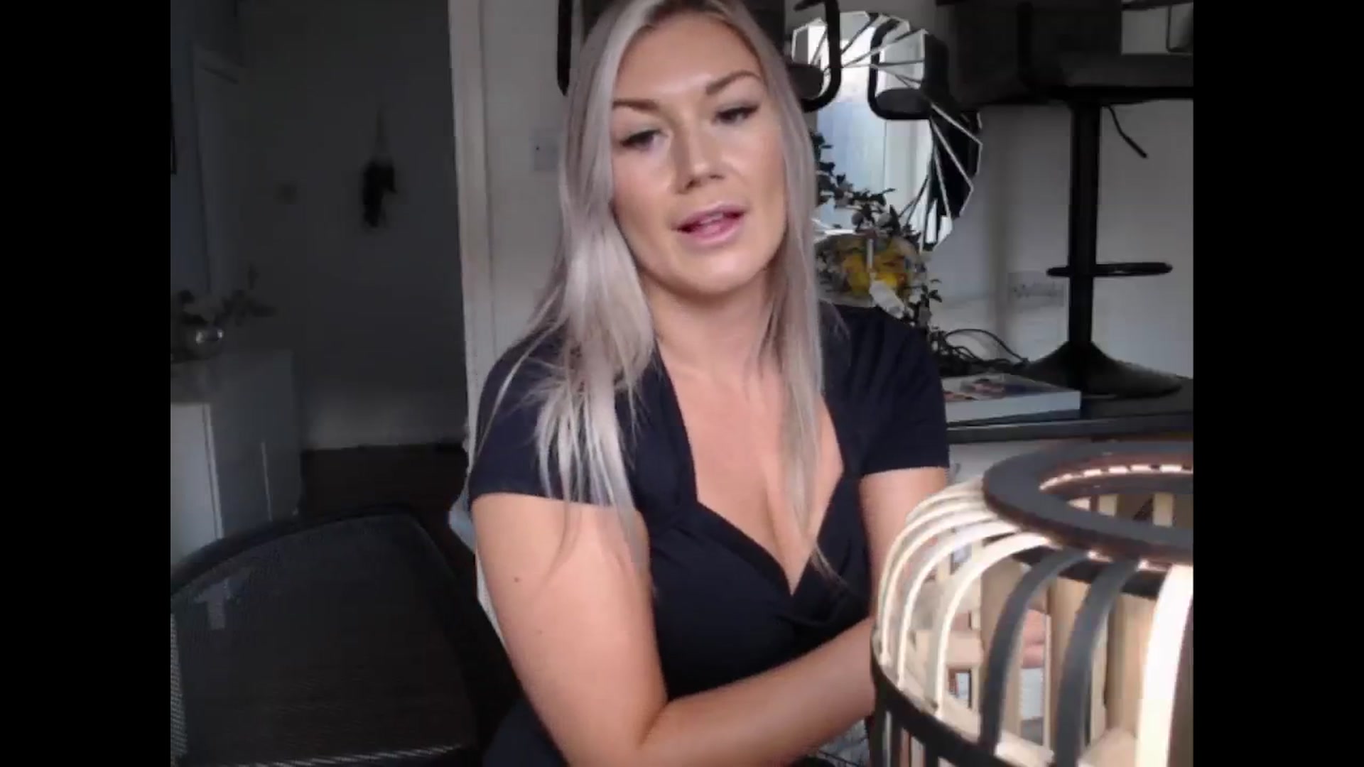 Gallery image thumbnail from LovelyLucy25's myfreecams stream on, 11/14/2024, 11:03 image 3 of 20