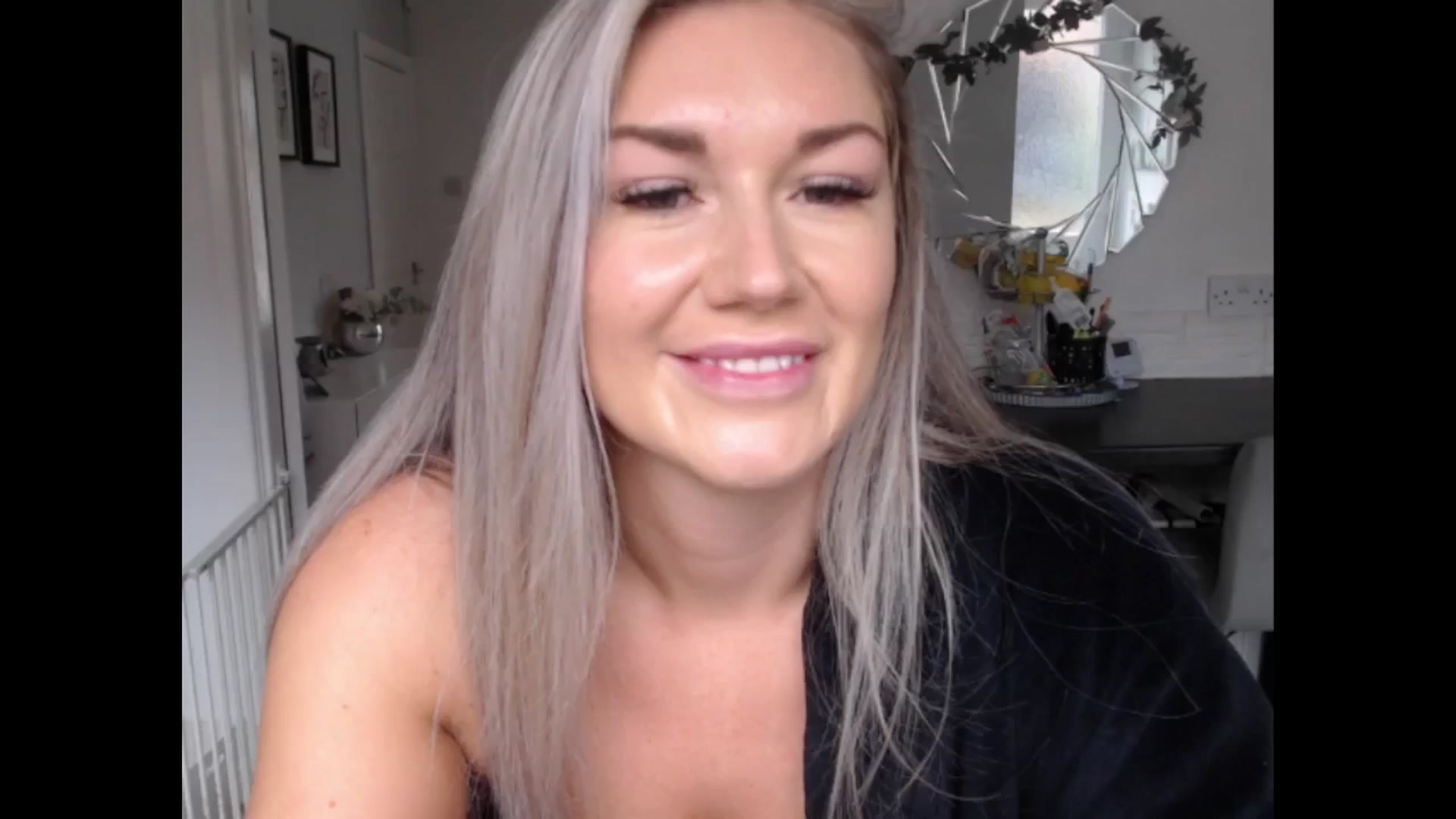 Gallery image thumbnail from LovelyLucy25's myfreecams stream on, 11/16/2024, 10:55 image 20 of 20
