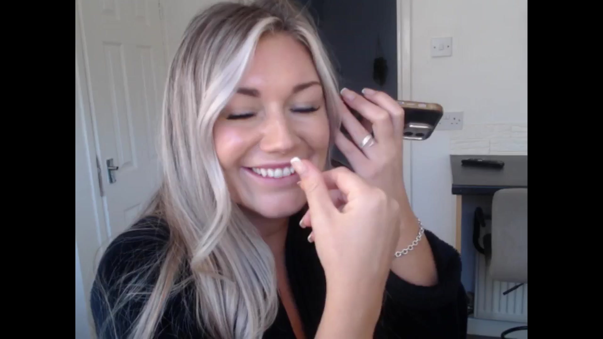 Gallery image thumbnail from LovelyLucy25's myfreecams stream on, 11/21/2024, 11:58 image 19 of 20