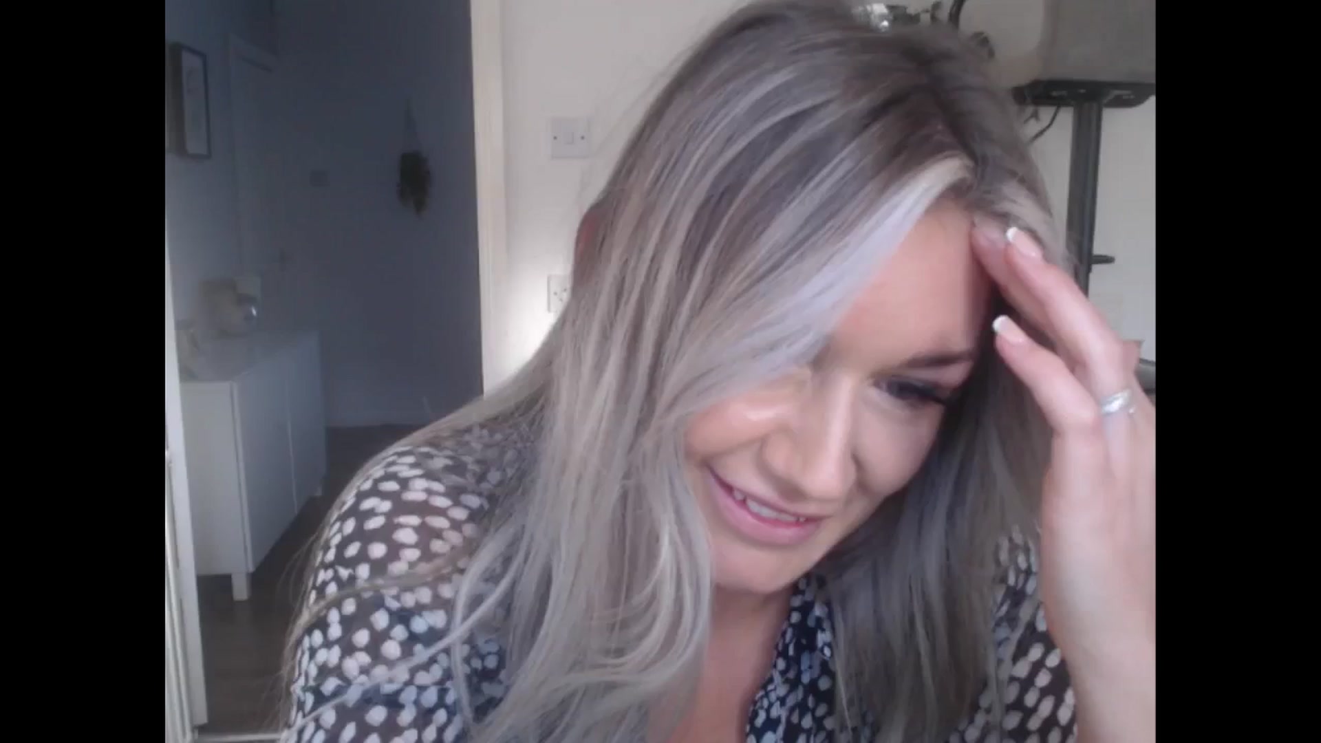 Gallery image thumbnail from LovelyLucy25's myfreecams stream on, 11/22/2024, 10:33 image 16 of 20