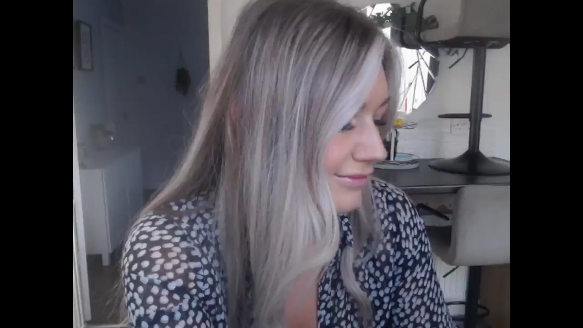 Gallery image thumbnail from LovelyLucy25's myfreecams stream on, 11/22/2024, 10:33 image 15 of 20