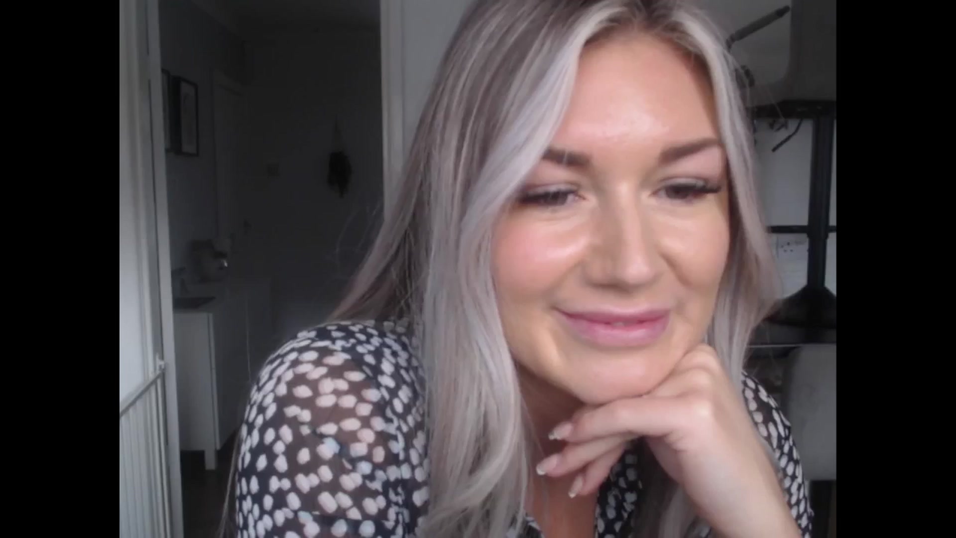 Gallery image thumbnail from LovelyLucy25's myfreecams stream on, 11/22/2024, 11:10 image 18 of 20