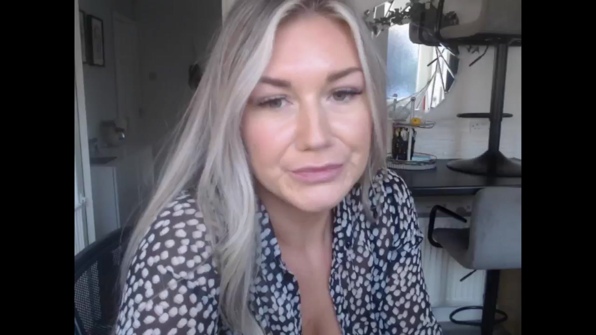 Gallery image thumbnail from LovelyLucy25's myfreecams stream on, 11/22/2024, 12:03 image 15 of 20