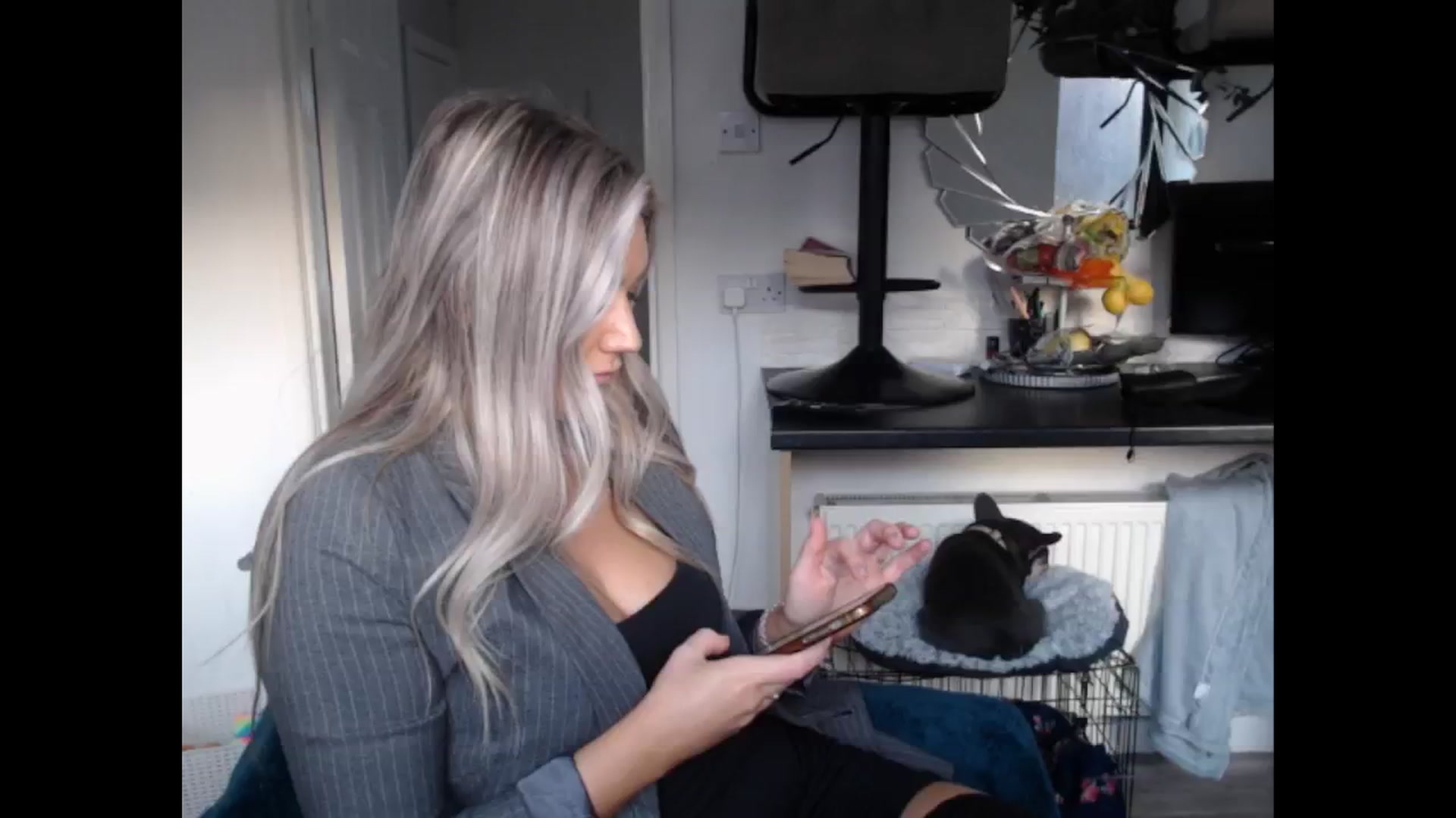Gallery image thumbnail from LovelyLucy25's myfreecams stream on, 01/10/2025, 10:09 image 3 of 20
