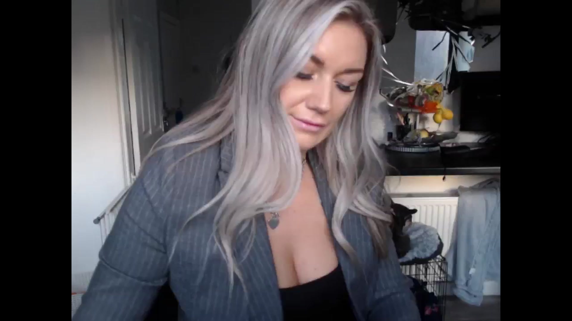 Gallery image thumbnail from LovelyLucy25's myfreecams stream on, 01/10/2025, 10:09 image 4 of 20