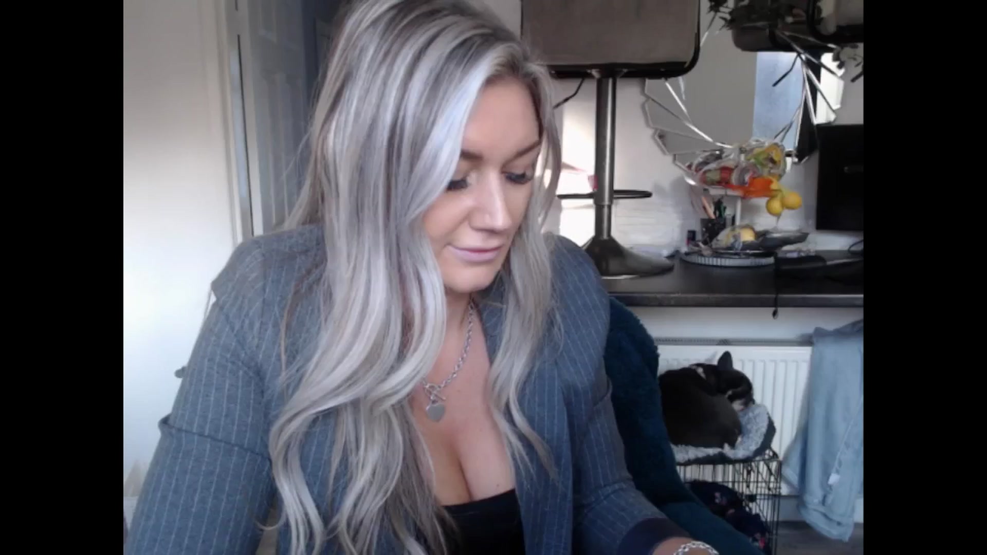 Gallery image thumbnail from LovelyLucy25's myfreecams stream on, 01/10/2025, 10:52 image 13 of 20