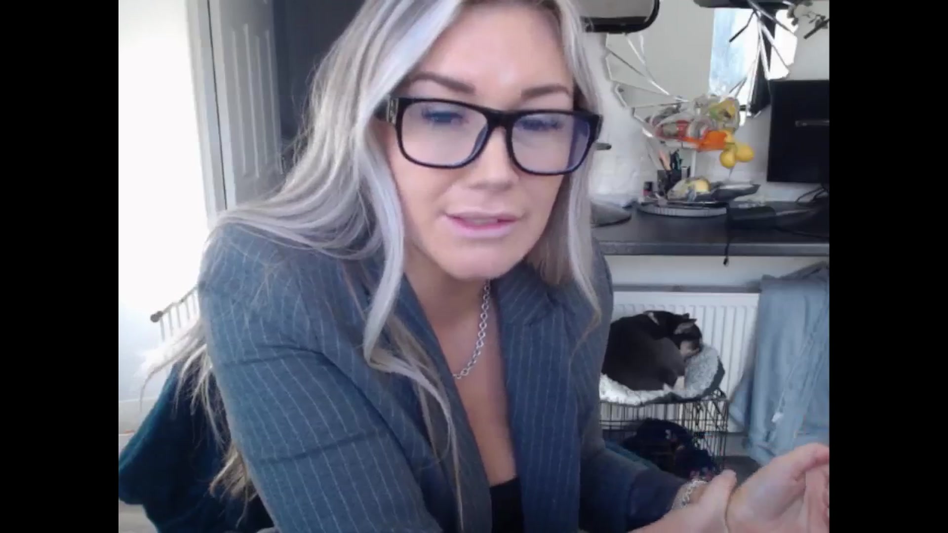Gallery image thumbnail from LovelyLucy25's myfreecams stream on, 01/10/2025, 10:52 image 20 of 20