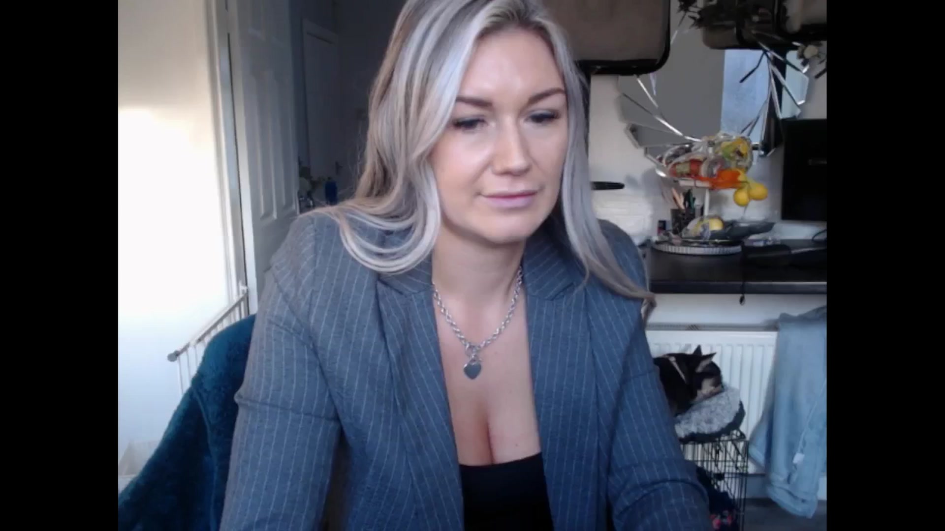 Gallery image thumbnail from LovelyLucy25's myfreecams stream on, 01/10/2025, 10:52 image 1 of 20