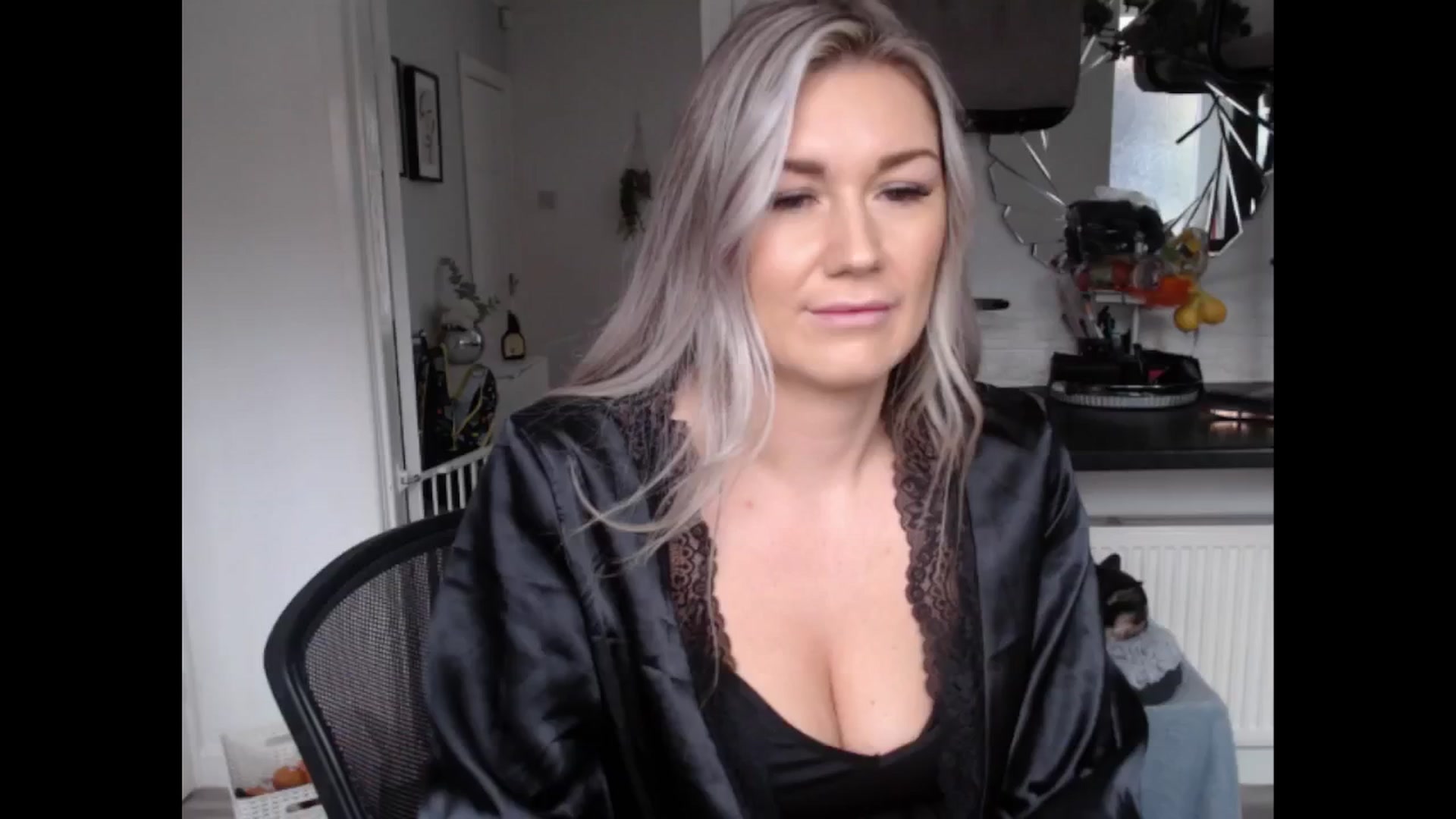 Gallery image thumbnail from LovelyLucy25's myfreecams stream on, 01/12/2025, 11:57 image 2 of 20