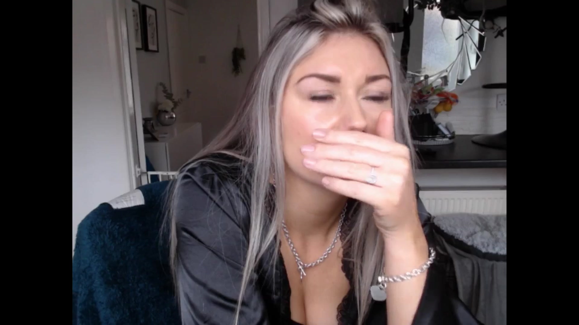 Gallery image thumbnail from LovelyLucy25's myfreecams stream on, 01/17/2025, 11:02 image 4 of 20