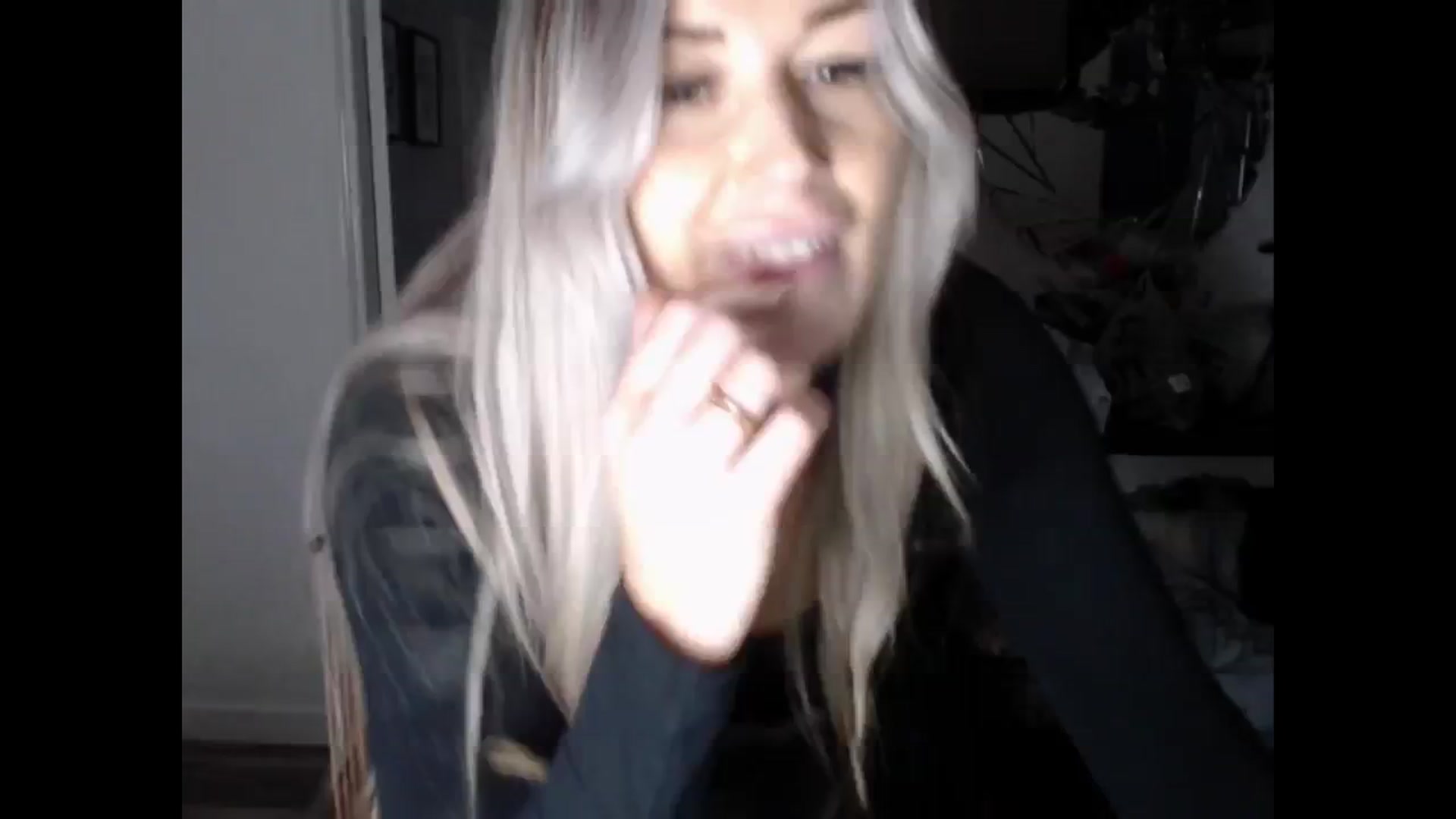 Gallery image thumbnail from LovelyLucy25's myfreecams stream on, 01/21/2025, 17:07 image 6 of 20