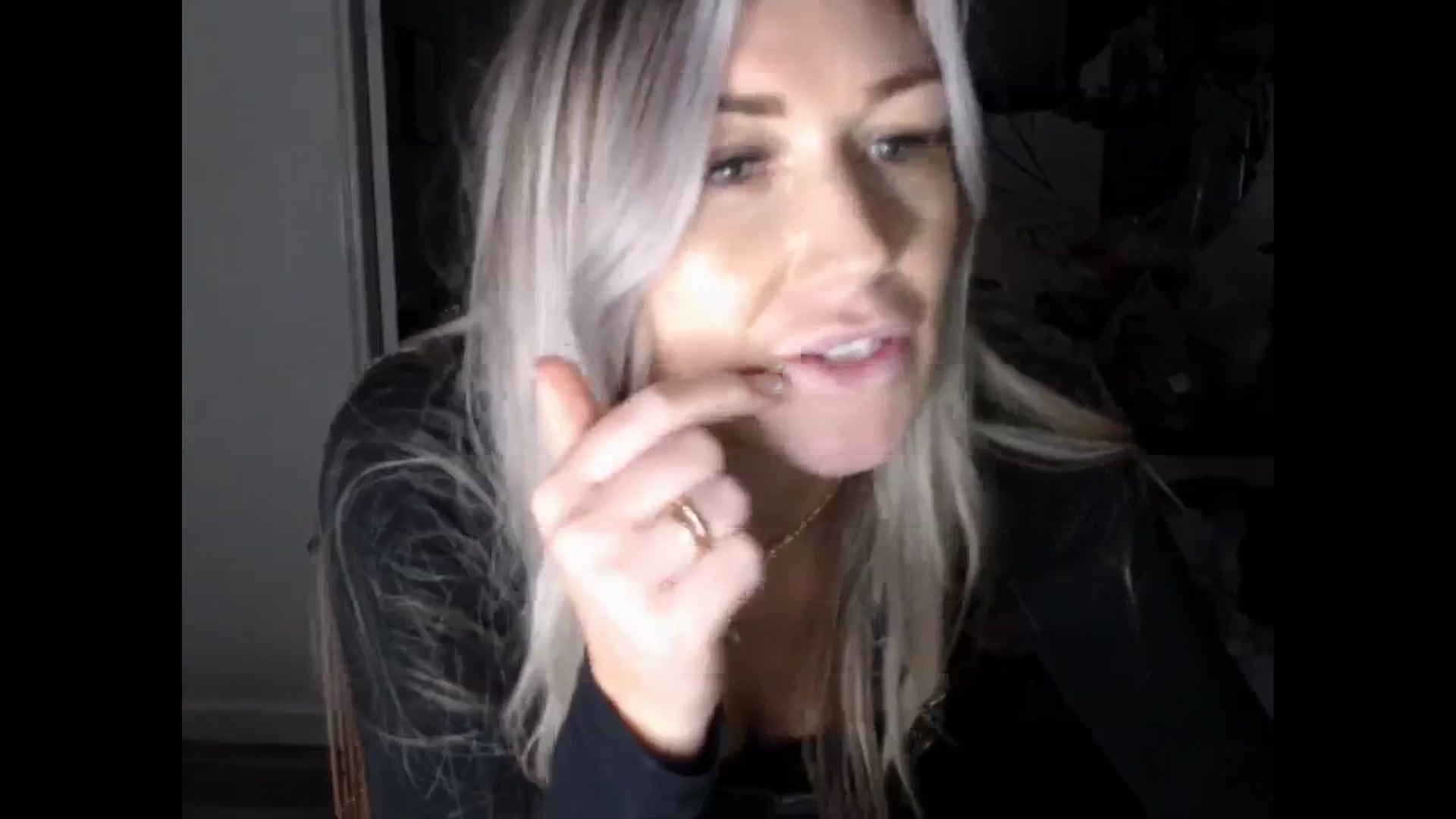 Gallery image thumbnail from LovelyLucy25's myfreecams stream on, 01/21/2025, 17:07 image 3 of 20
