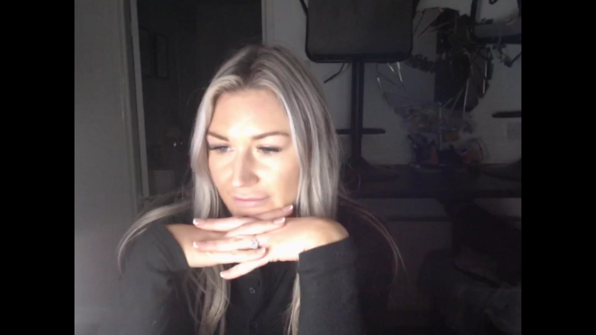 Gallery image thumbnail from LovelyLucy25's myfreecams stream on, 01/23/2025, 18:12 image 12 of 20