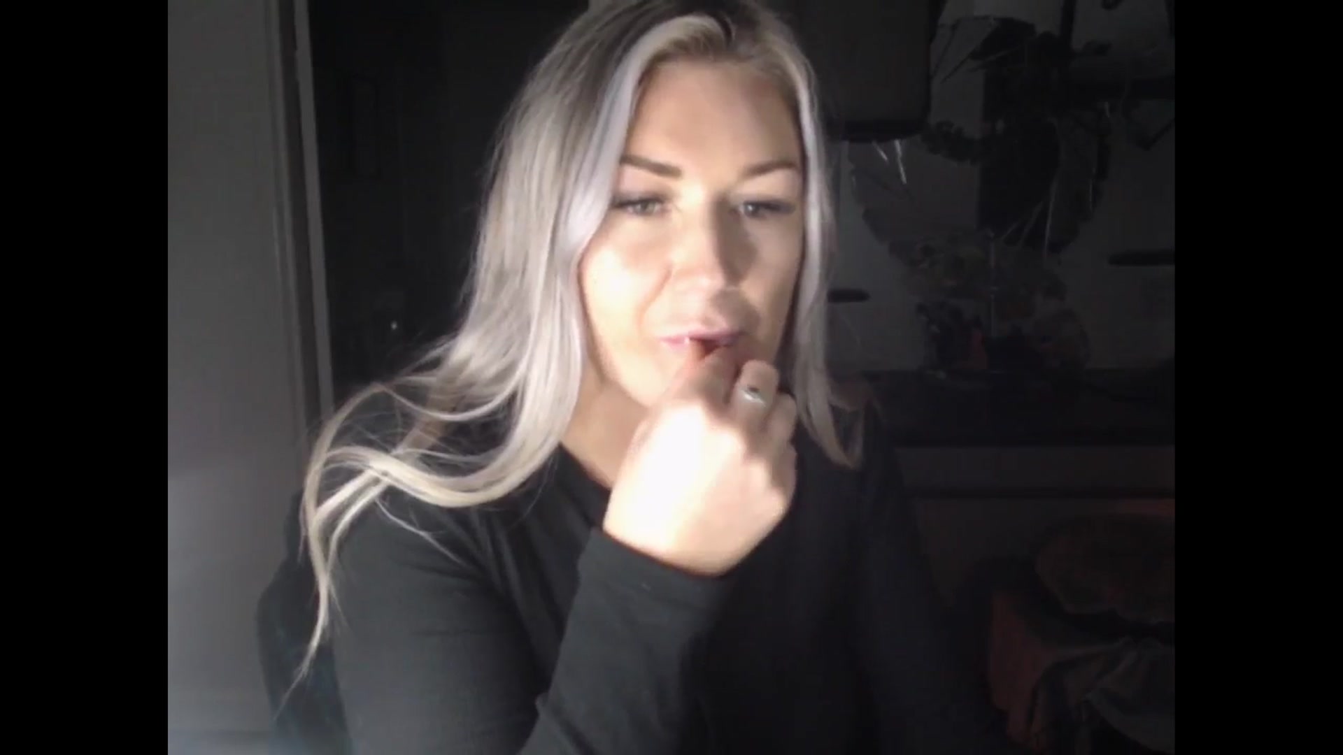 Gallery image thumbnail from LovelyLucy25's myfreecams stream on, 01/23/2025, 18:12 image 2 of 20
