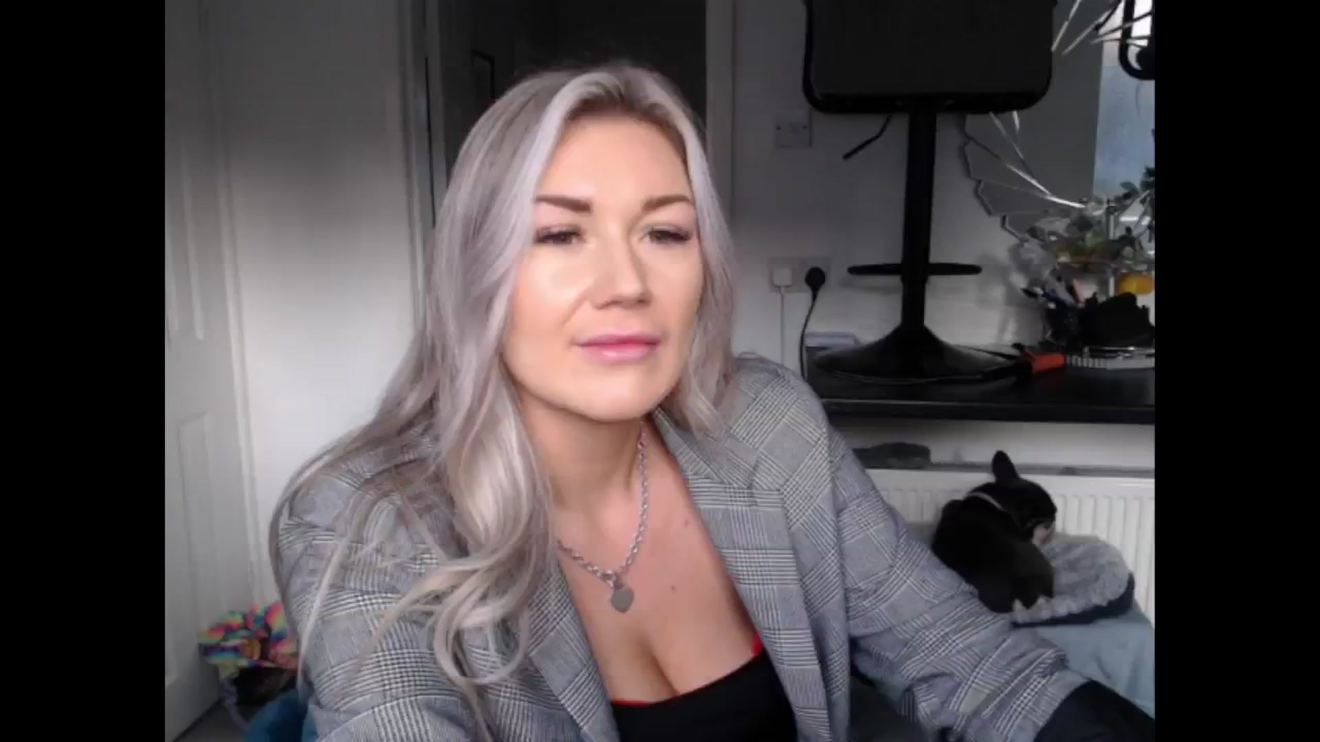 Gallery image thumbnail from LovelyLucy25's myfreecams stream on, 01/24/2025, 10:05 image 2 of 20