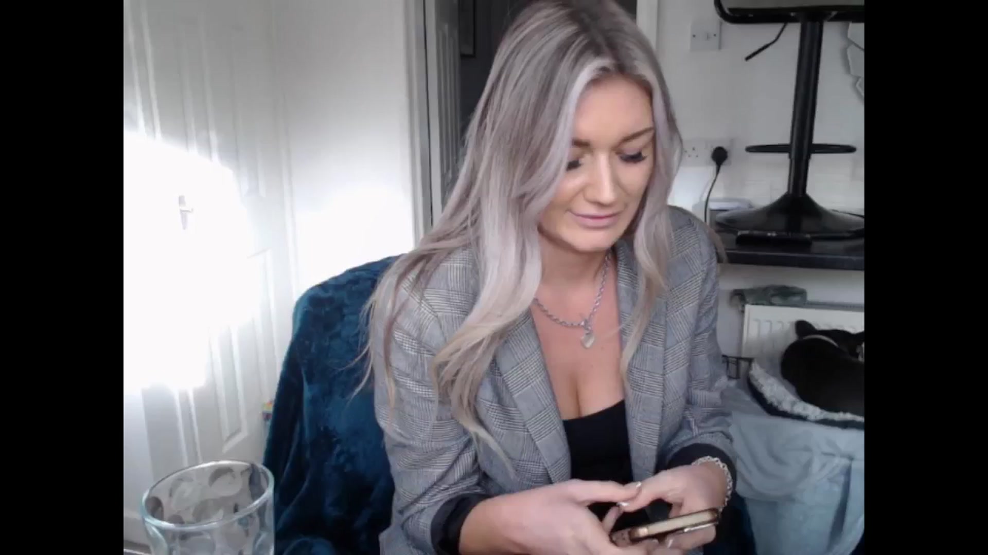 Gallery image thumbnail from LovelyLucy25's myfreecams stream on, 01/24/2025, 10:59 image 20 of 20
