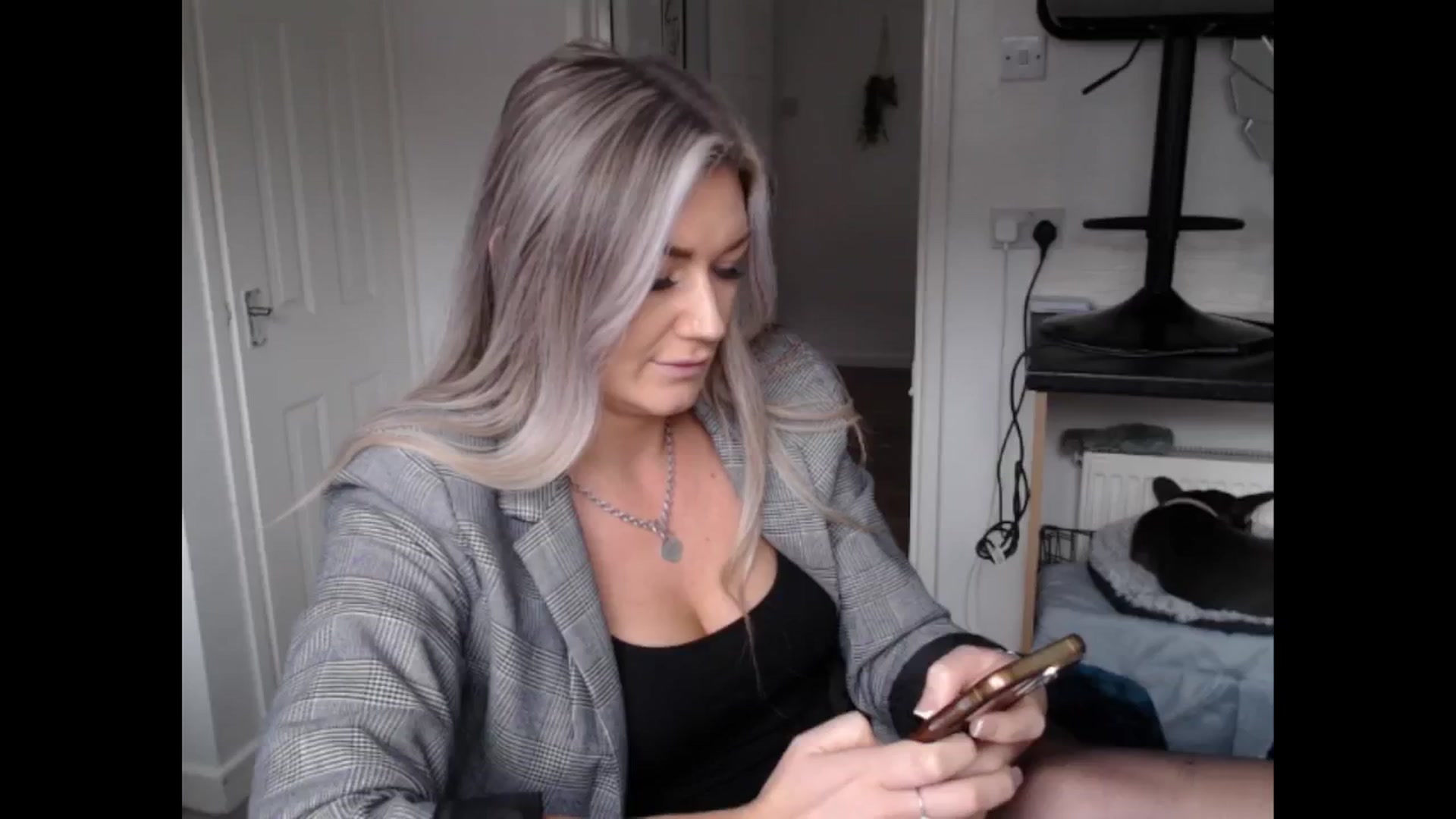 Gallery image thumbnail from LovelyLucy25's myfreecams stream on, 01/24/2025, 10:59 image 2 of 20