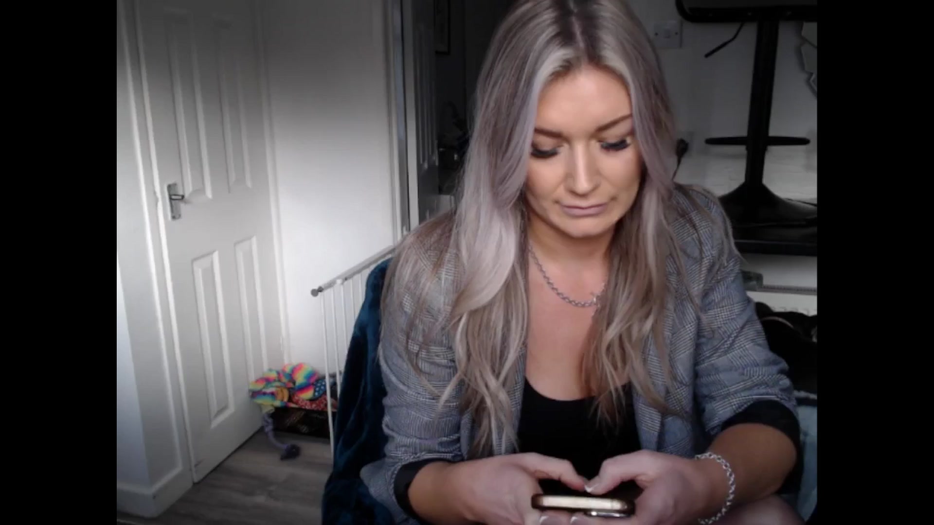 Gallery image thumbnail from LovelyLucy25's myfreecams stream on, 01/24/2025, 10:59 image 11 of 20