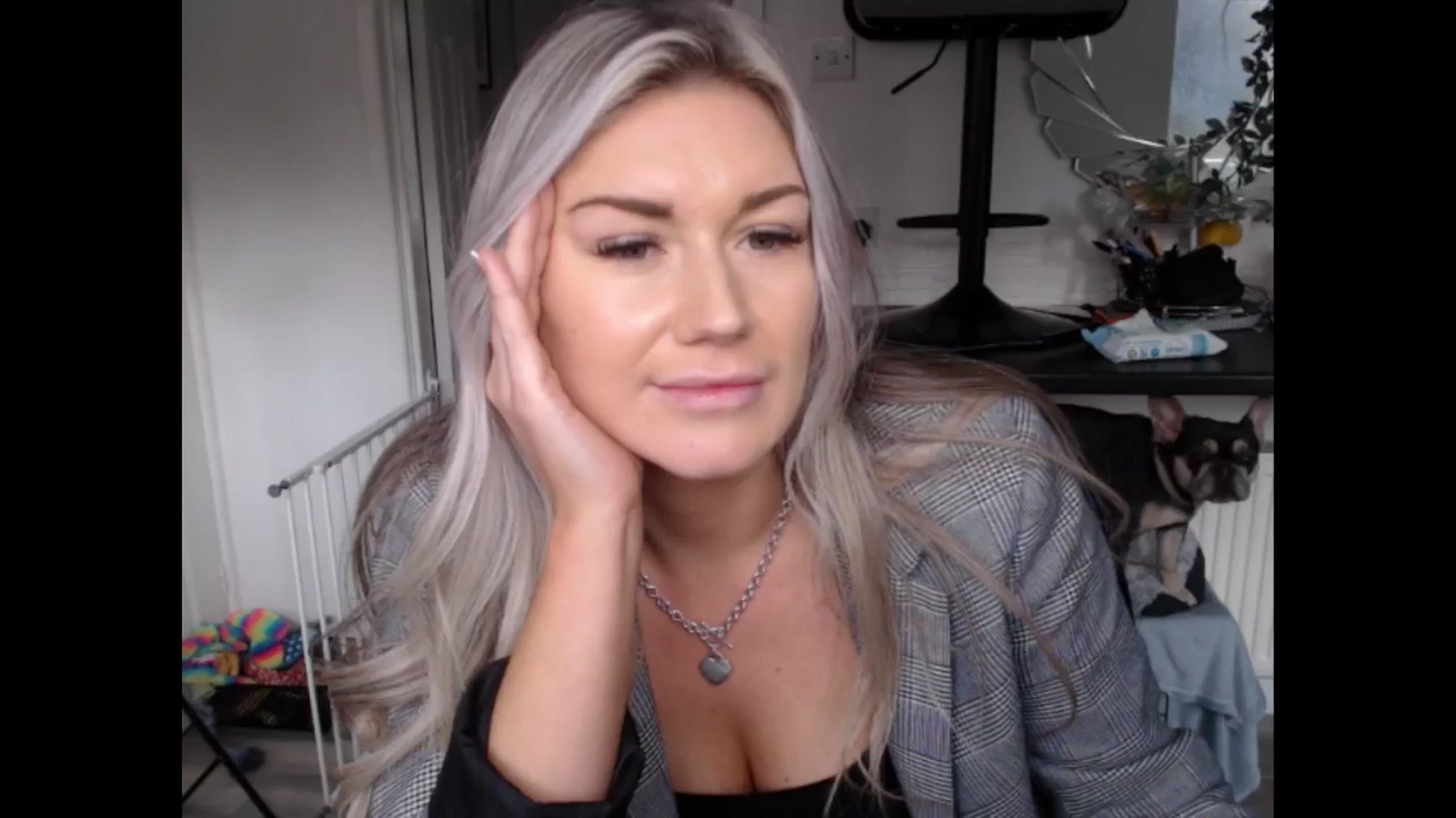 Gallery image thumbnail from LovelyLucy25's myfreecams stream on, 01/24/2025, 11:47 image 3 of 20