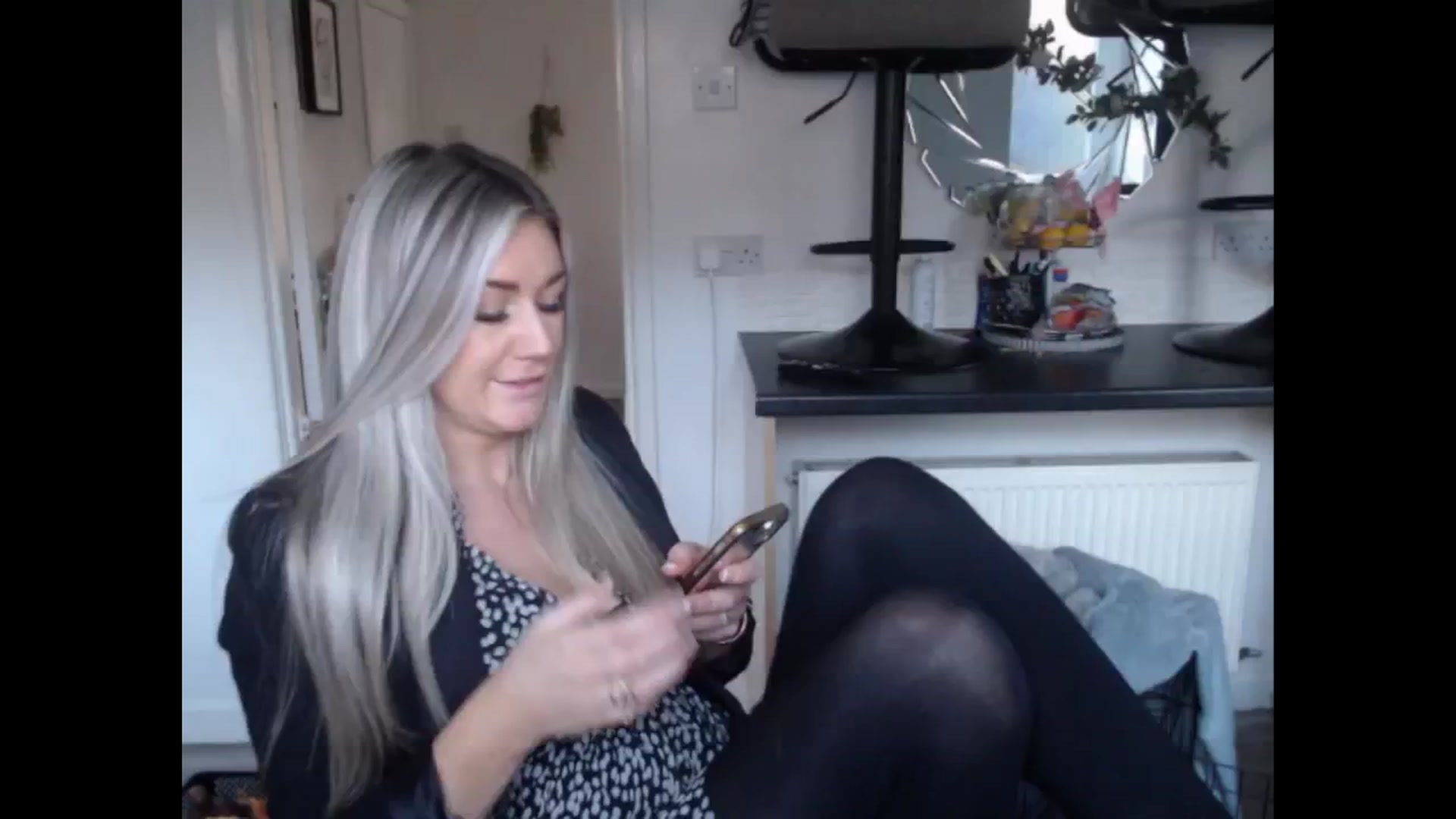 Gallery image thumbnail from LovelyLucy25's myfreecams stream on, 01/30/2025, 16:28 image 11 of 20