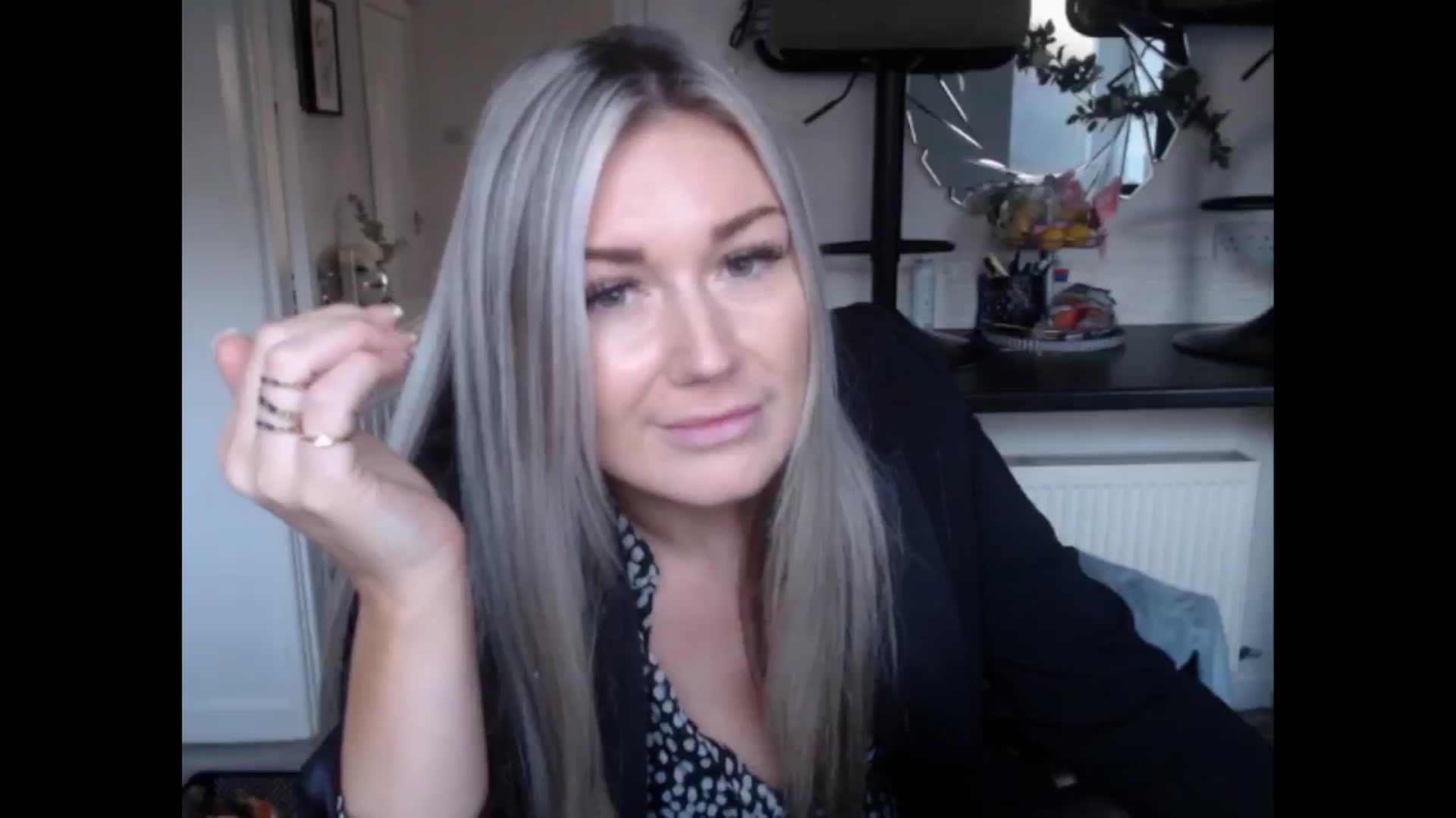 Gallery image thumbnail from LovelyLucy25's myfreecams stream on, 01/30/2025, 16:28 image 16 of 20