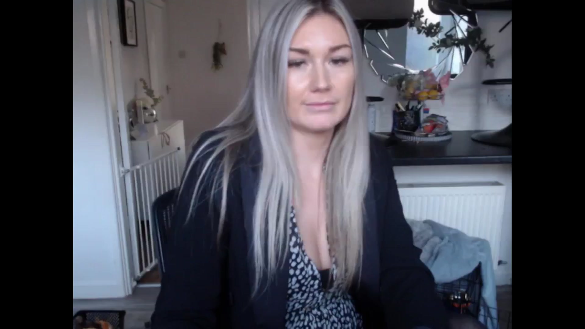 Gallery image thumbnail from LovelyLucy25's myfreecams stream on, 01/30/2025, 16:28 image 15 of 20