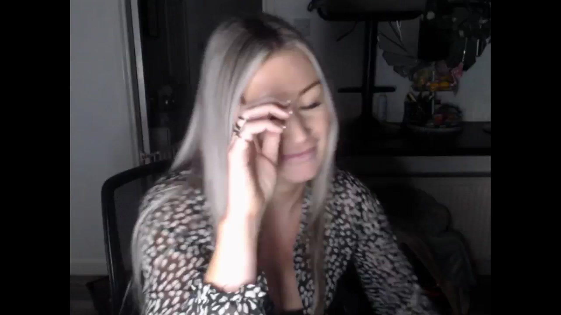 Gallery image thumbnail from LovelyLucy25's myfreecams stream on, 01/30/2025, 18:49 image 16 of 20