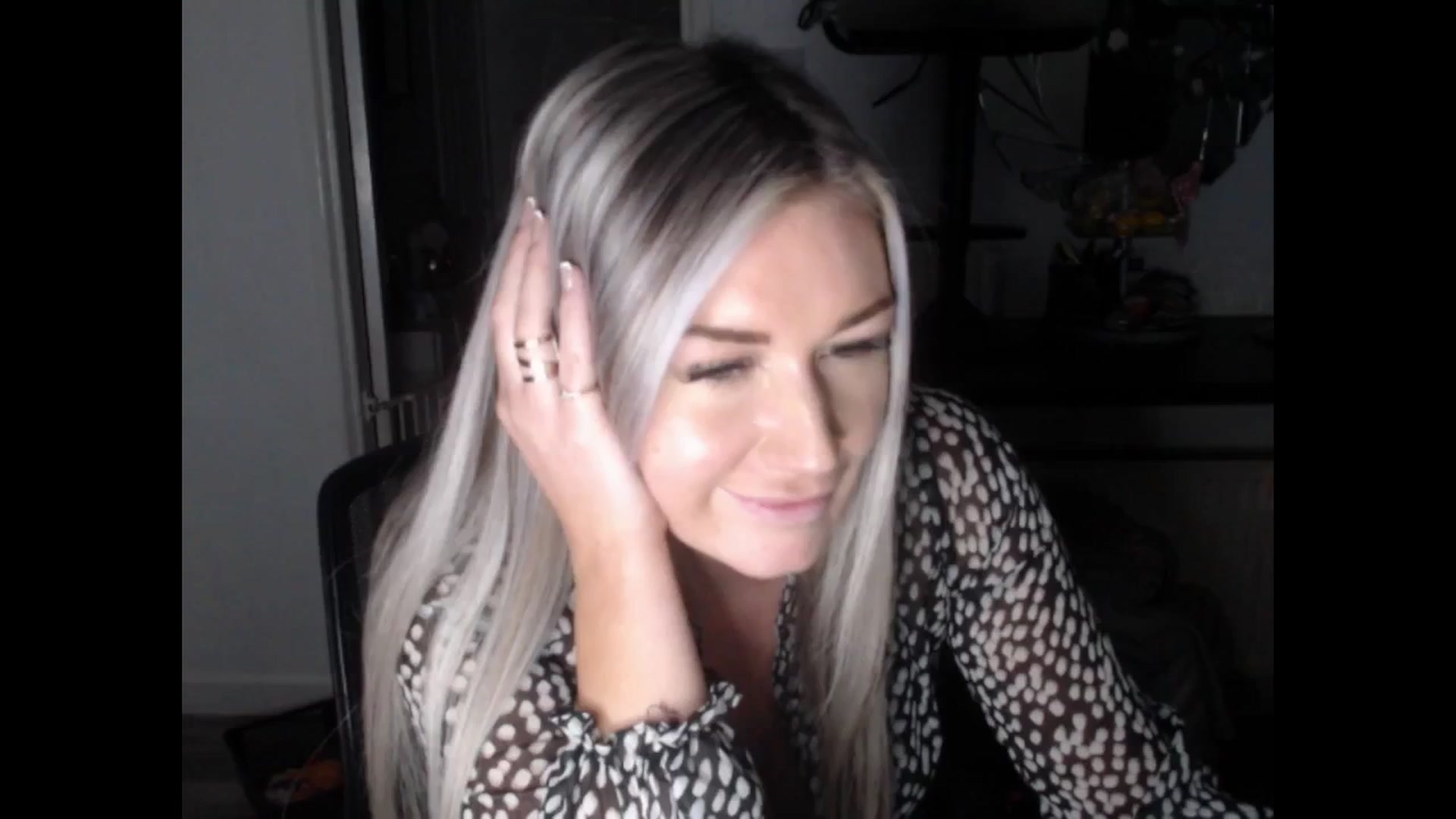 Gallery image thumbnail from LovelyLucy25's myfreecams stream on, 01/30/2025, 18:49 image 6 of 20