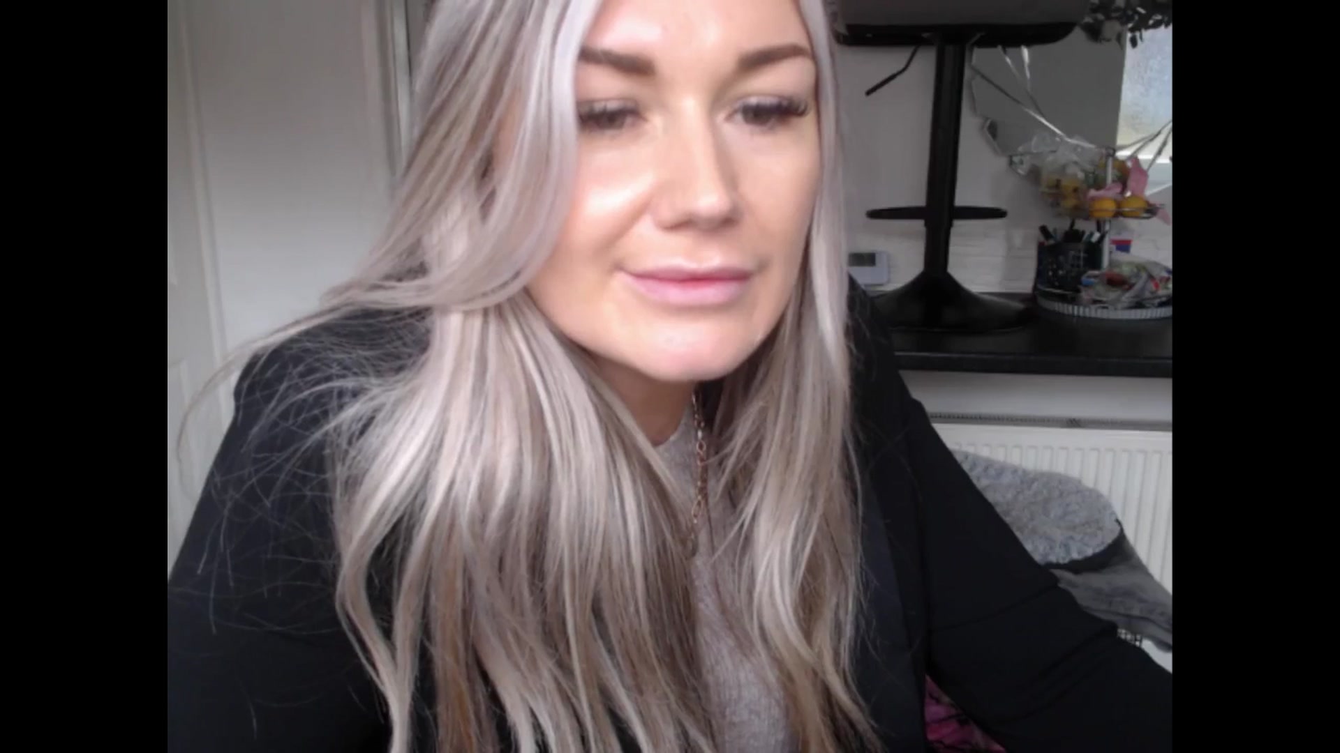 Gallery image thumbnail from LovelyLucy25's myfreecams stream on, 01/31/2025, 14:28 image 17 of 20