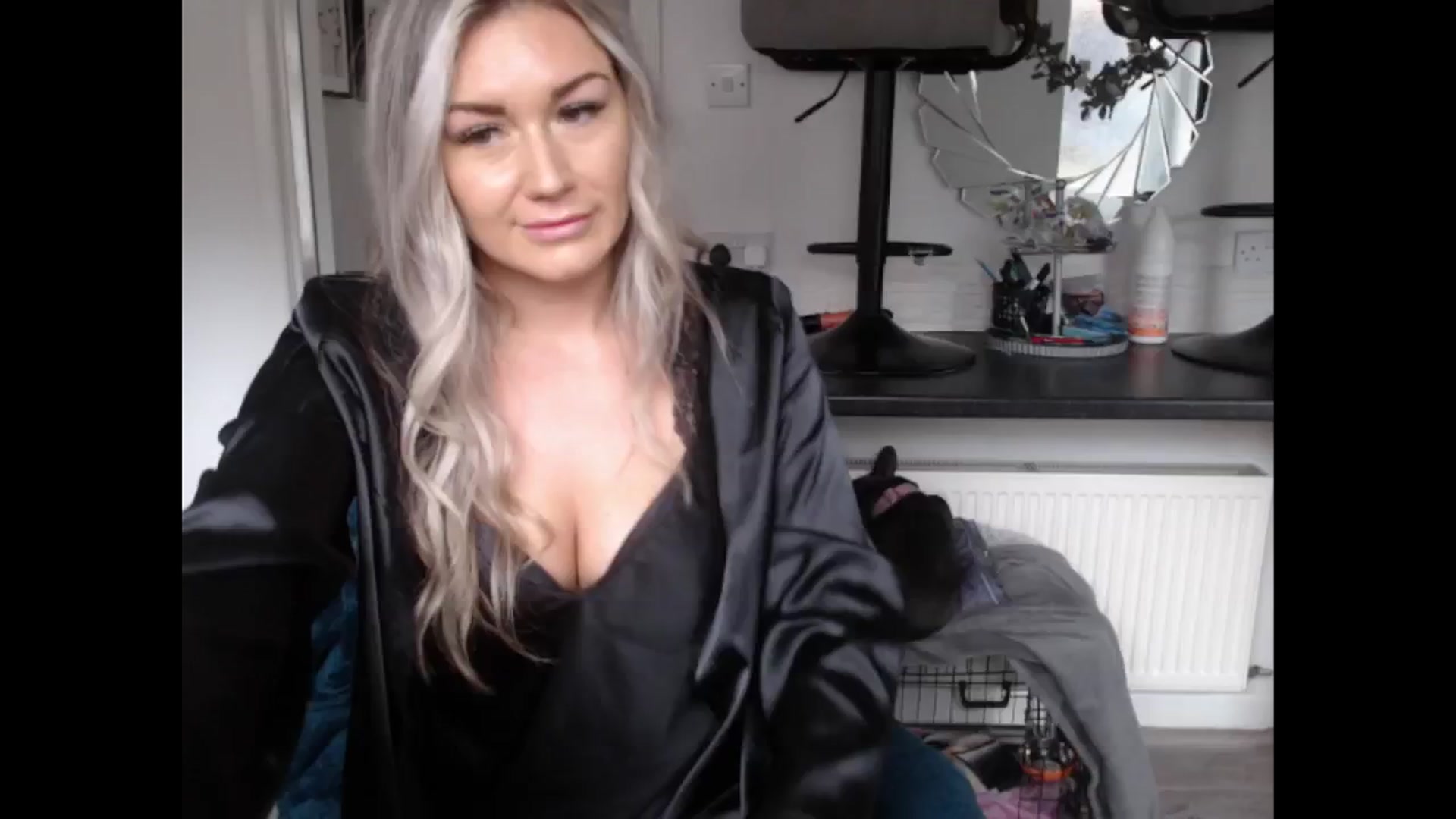 Gallery image thumbnail from LovelyLucy25's myfreecams stream on, 02/07/2025, 10:33 image 11 of 20