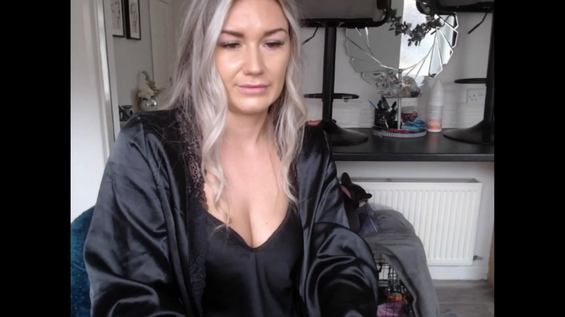 Gallery image thumbnail from LovelyLucy25's myfreecams stream on, 02/07/2025, 10:33 image 18 of 20