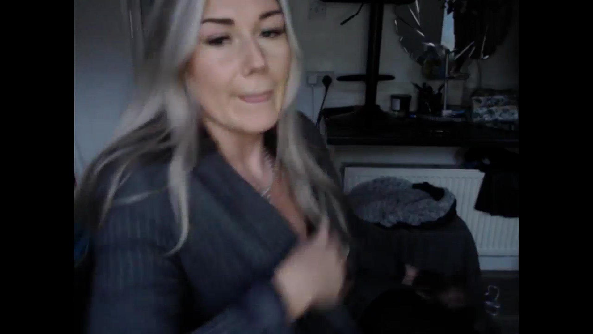 Gallery image thumbnail from LovelyLucy25's myfreecams stream on, 02/11/2025, 16:54 image 16 of 20