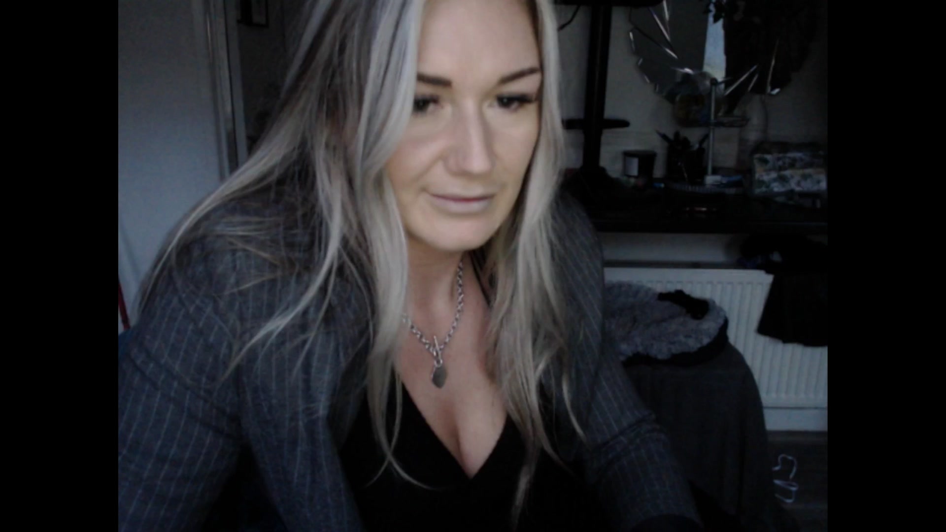 Gallery image thumbnail from LovelyLucy25's myfreecams stream on, 02/11/2025, 16:54 image 20 of 20