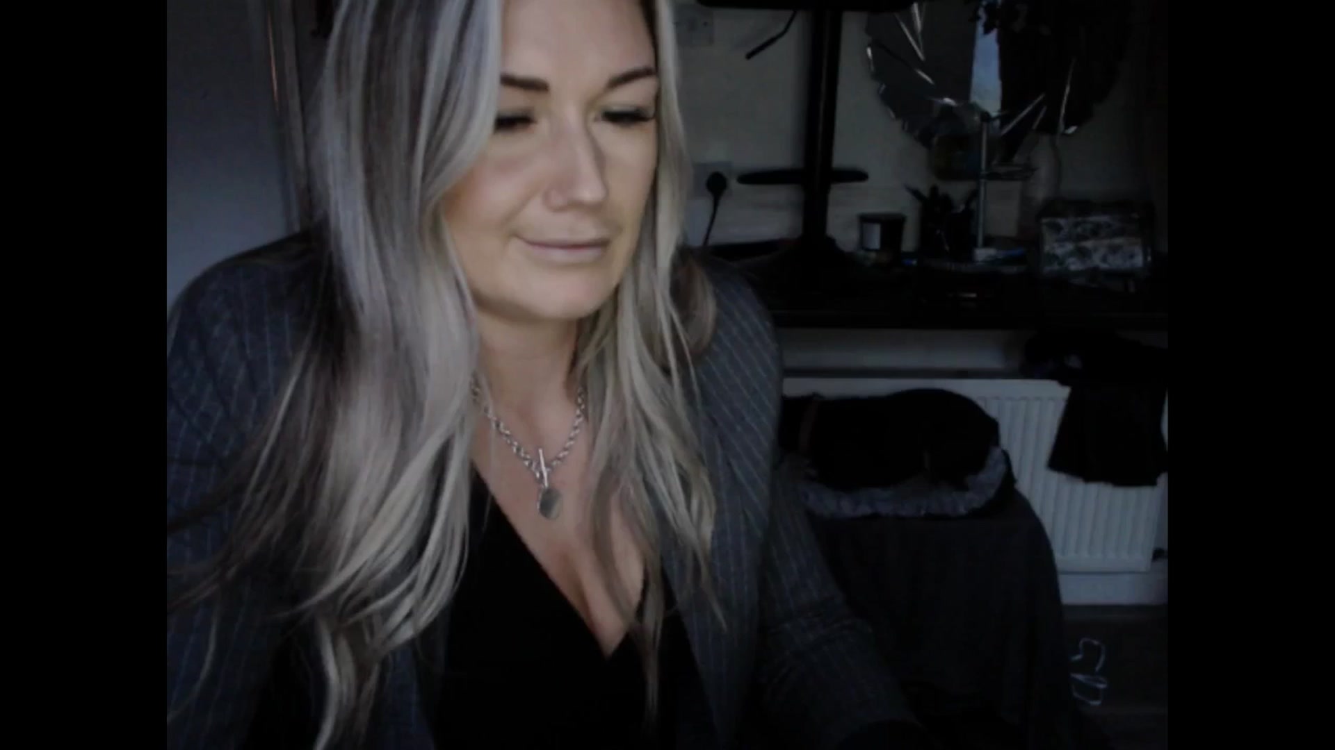 Gallery image thumbnail from LovelyLucy25's myfreecams stream on, 02/11/2025, 17:18 image 5 of 20