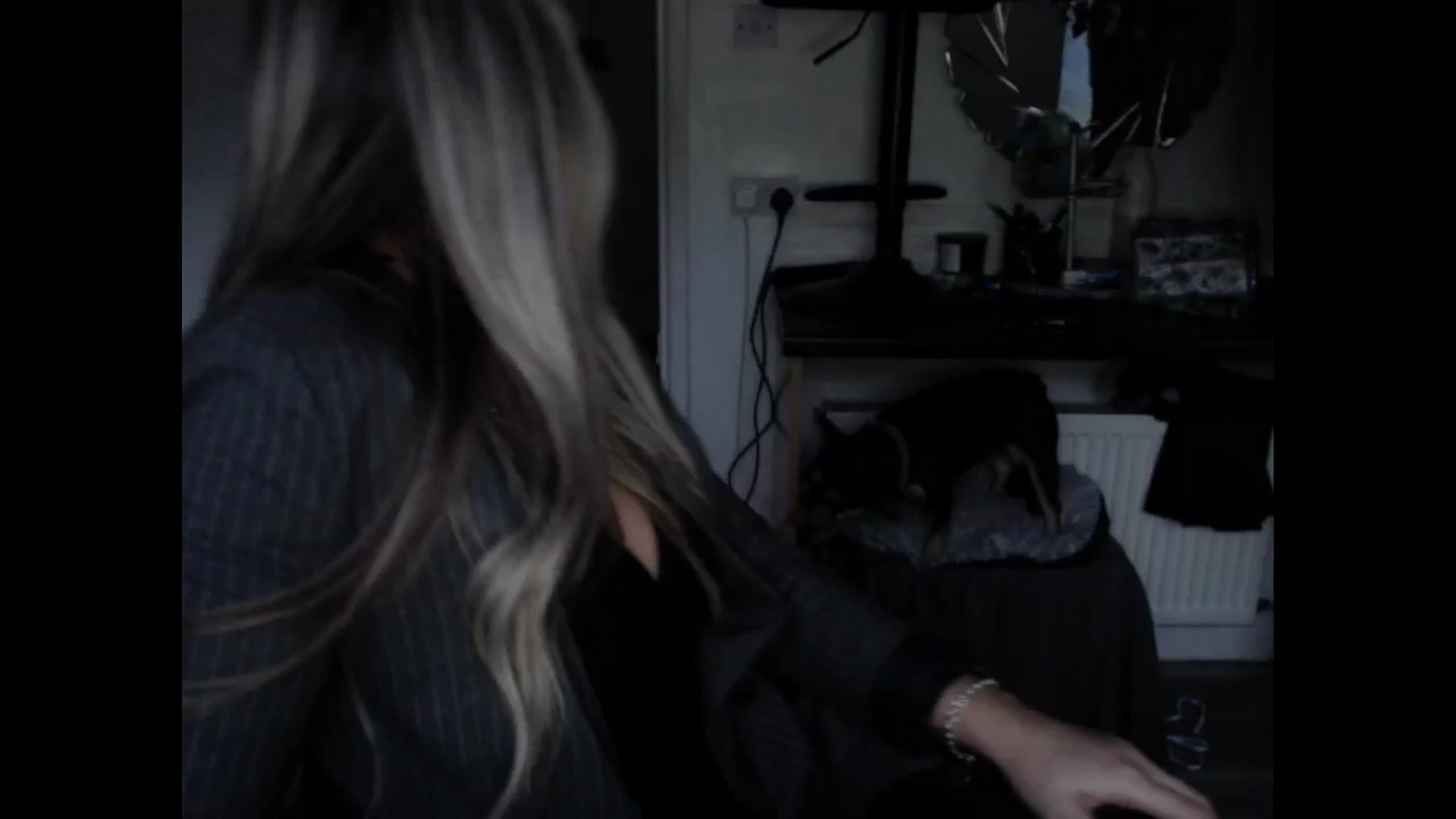 Gallery image thumbnail from LovelyLucy25's myfreecams stream on, 02/11/2025, 17:18 image 6 of 20