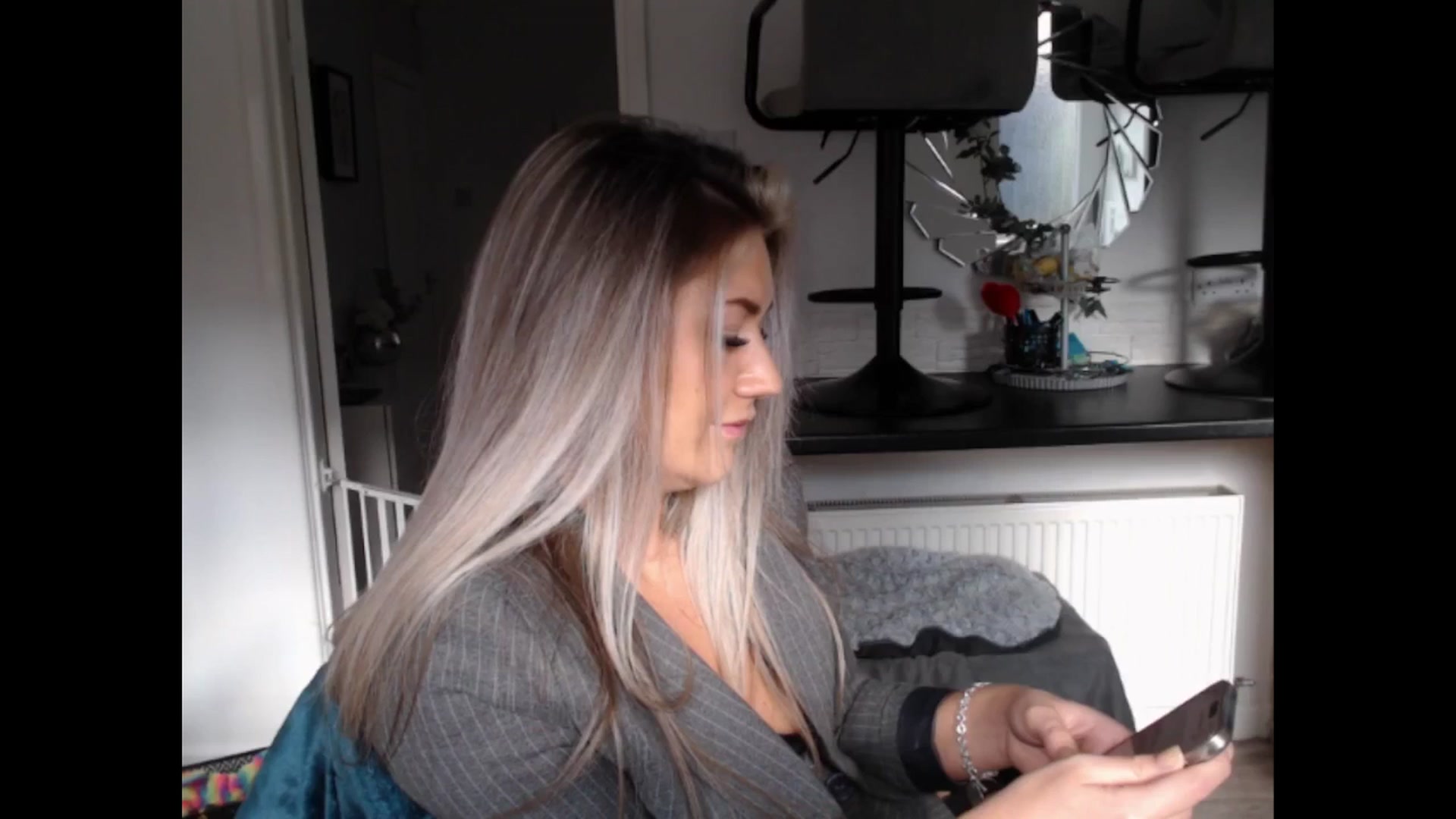 Gallery image thumbnail from LovelyLucy25's myfreecams stream on, 03/14/2025, 09:48 image 10 of 20