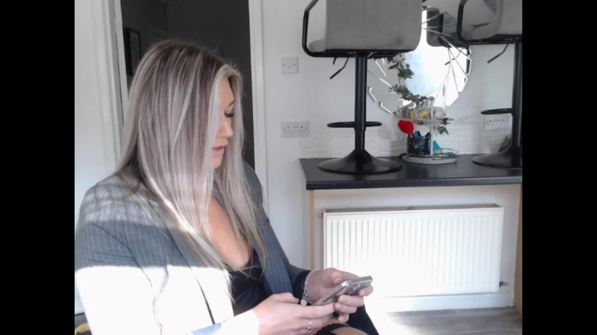 Gallery image thumbnail from LovelyLucy25's myfreecams stream on, 03/14/2025, 10:46 image 16 of 20