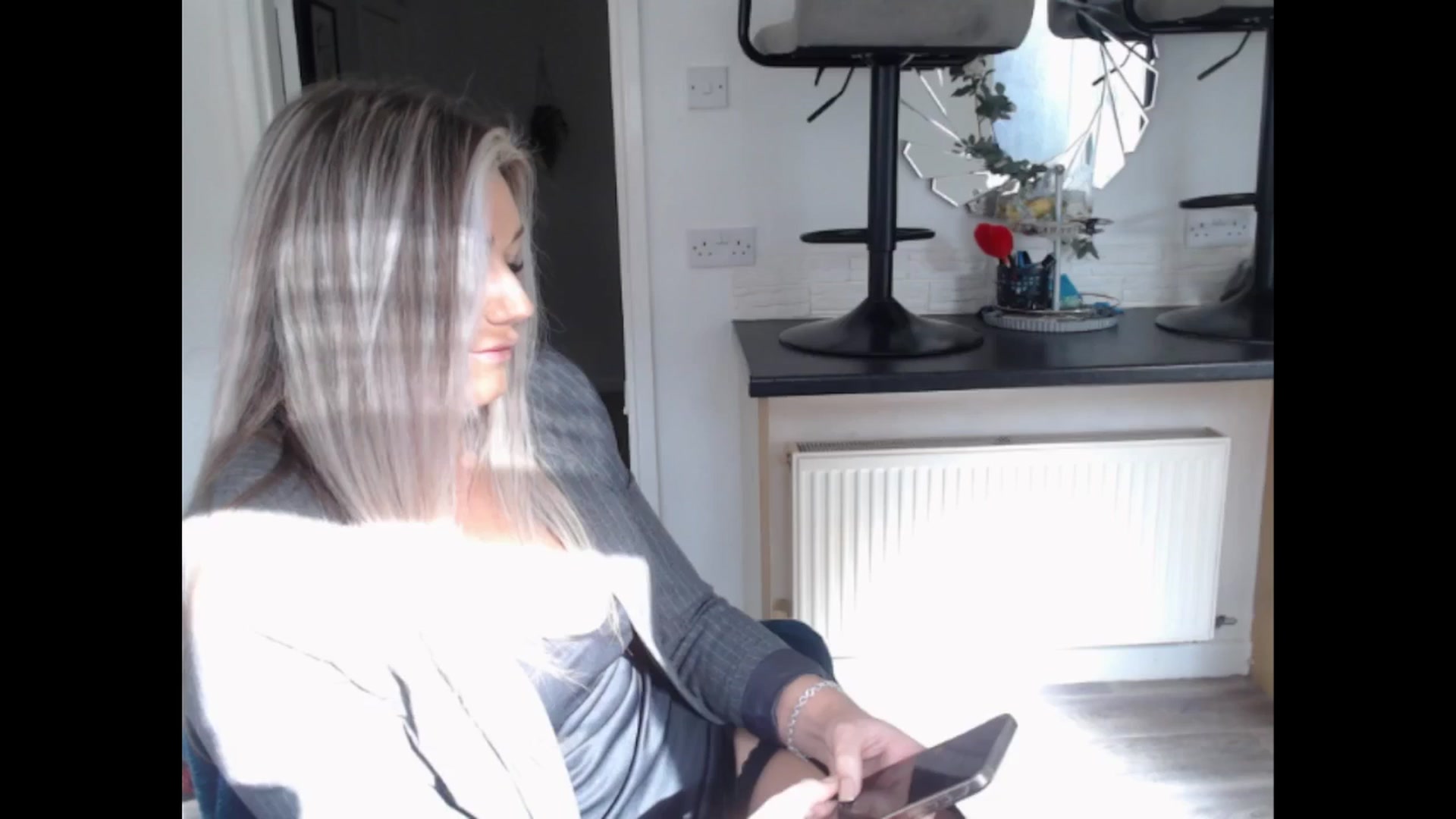 Gallery image thumbnail from LovelyLucy25's myfreecams stream on, 03/14/2025, 10:46 image 6 of 20