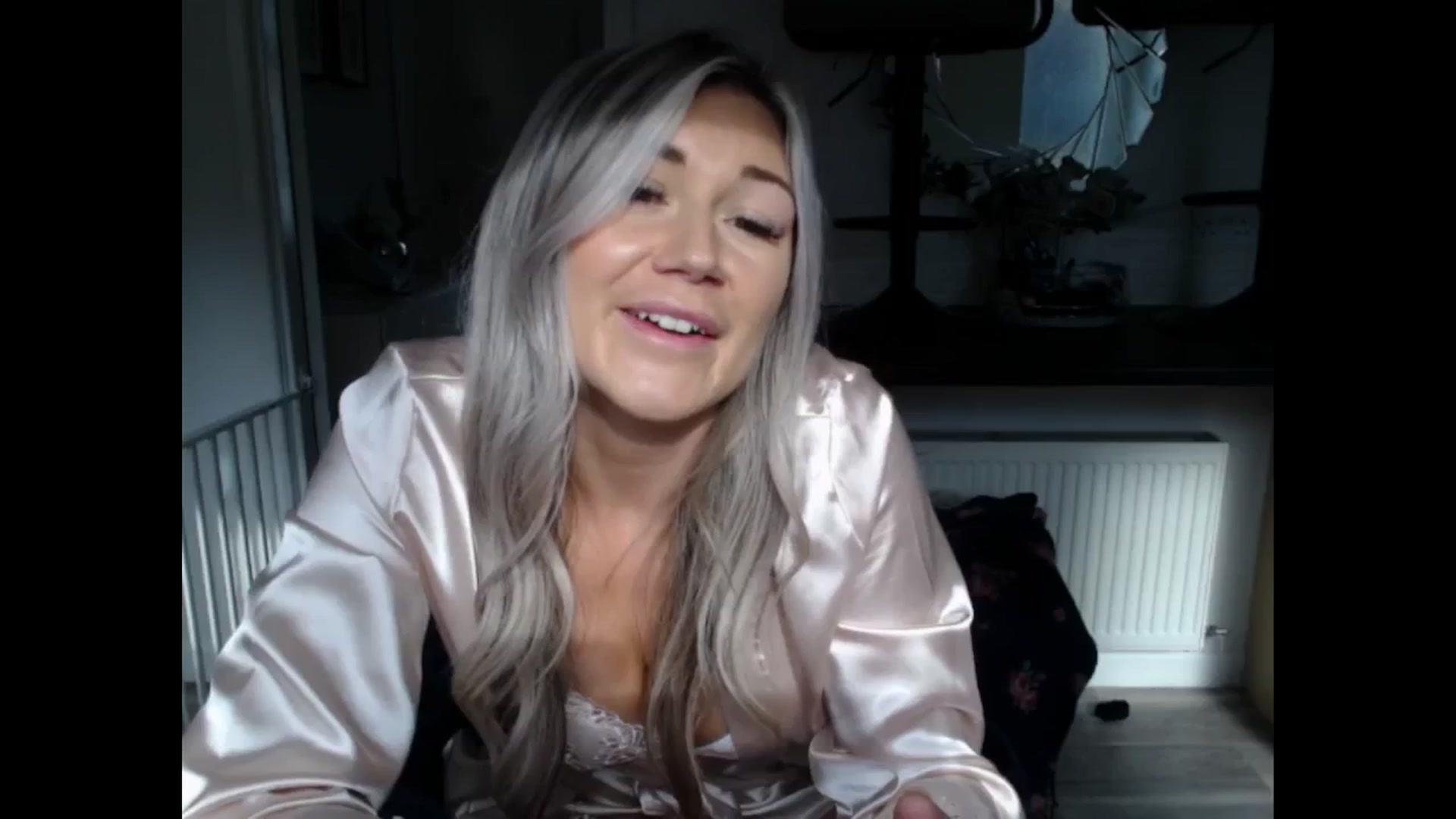 Gallery image thumbnail from LovelyLucy25's myfreecams stream on, 03/21/2025, 10:05 image 3 of 20