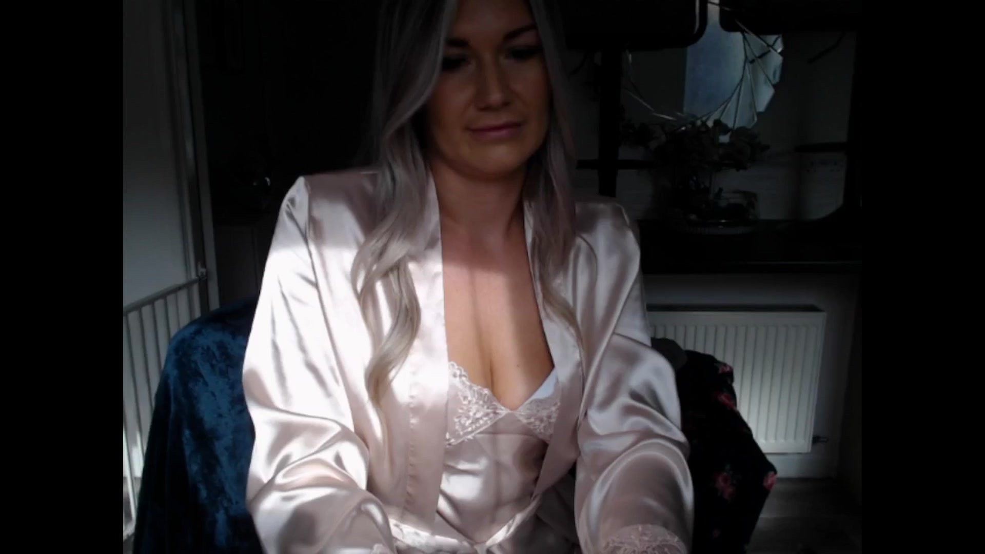 Gallery image thumbnail from LovelyLucy25's myfreecams stream on, 03/21/2025, 10:05 image 20 of 20