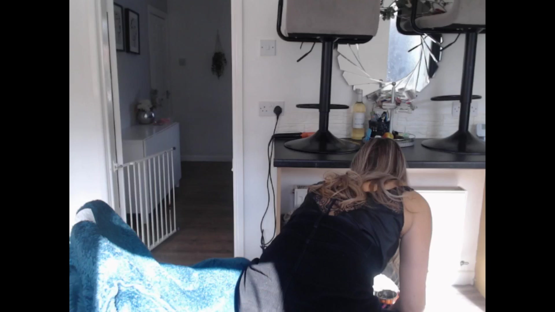 Gallery image thumbnail from LovelyLucy25's myfreecams stream on, 03/28/2025, 10:19 image 9 of 20