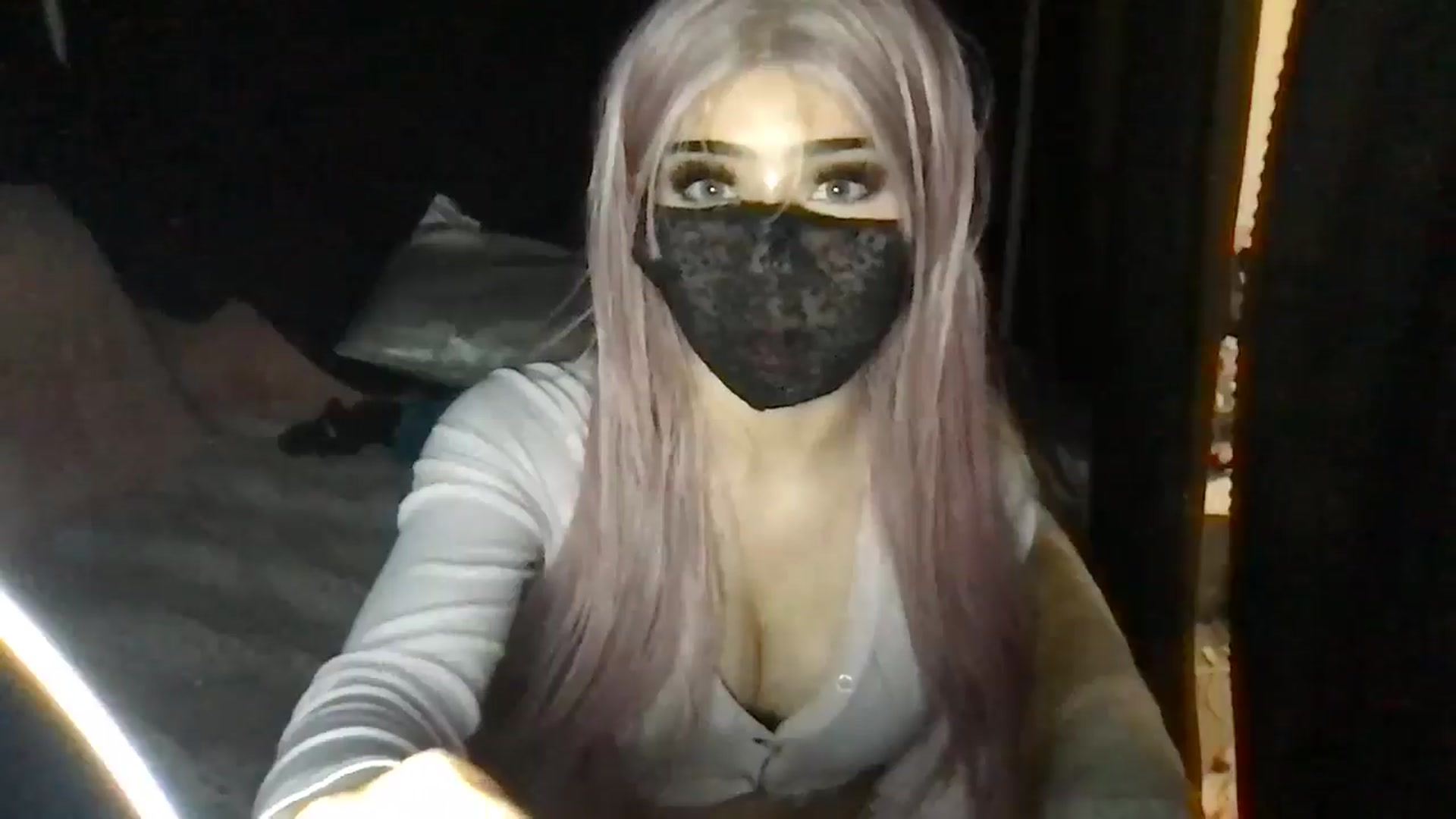 Gallery image thumbnail from LovelyLuna_'s myfreecams stream on, 05/01/2025, 02:52 image 16 of 20